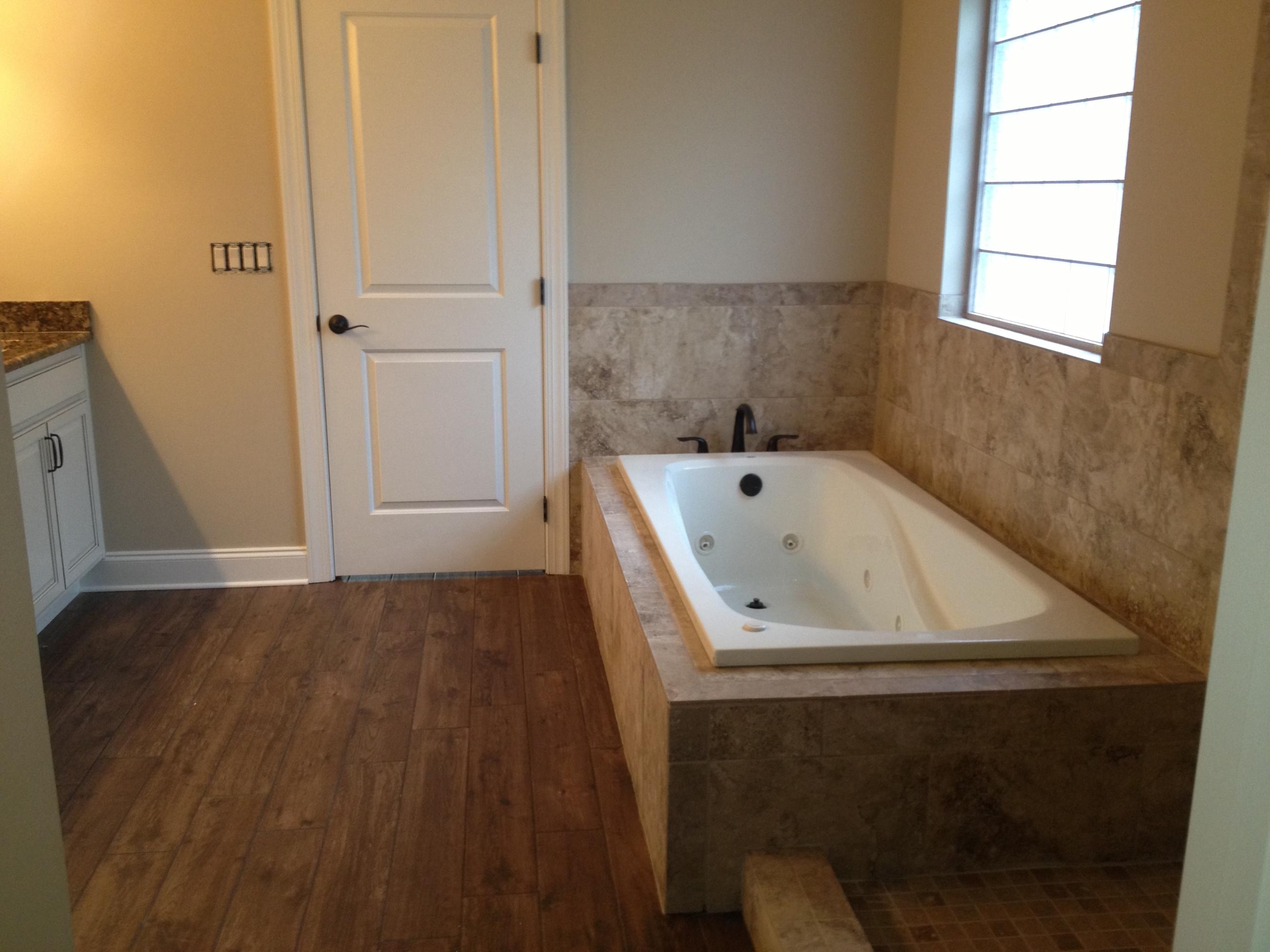 BAYOU POQUITO - Residential