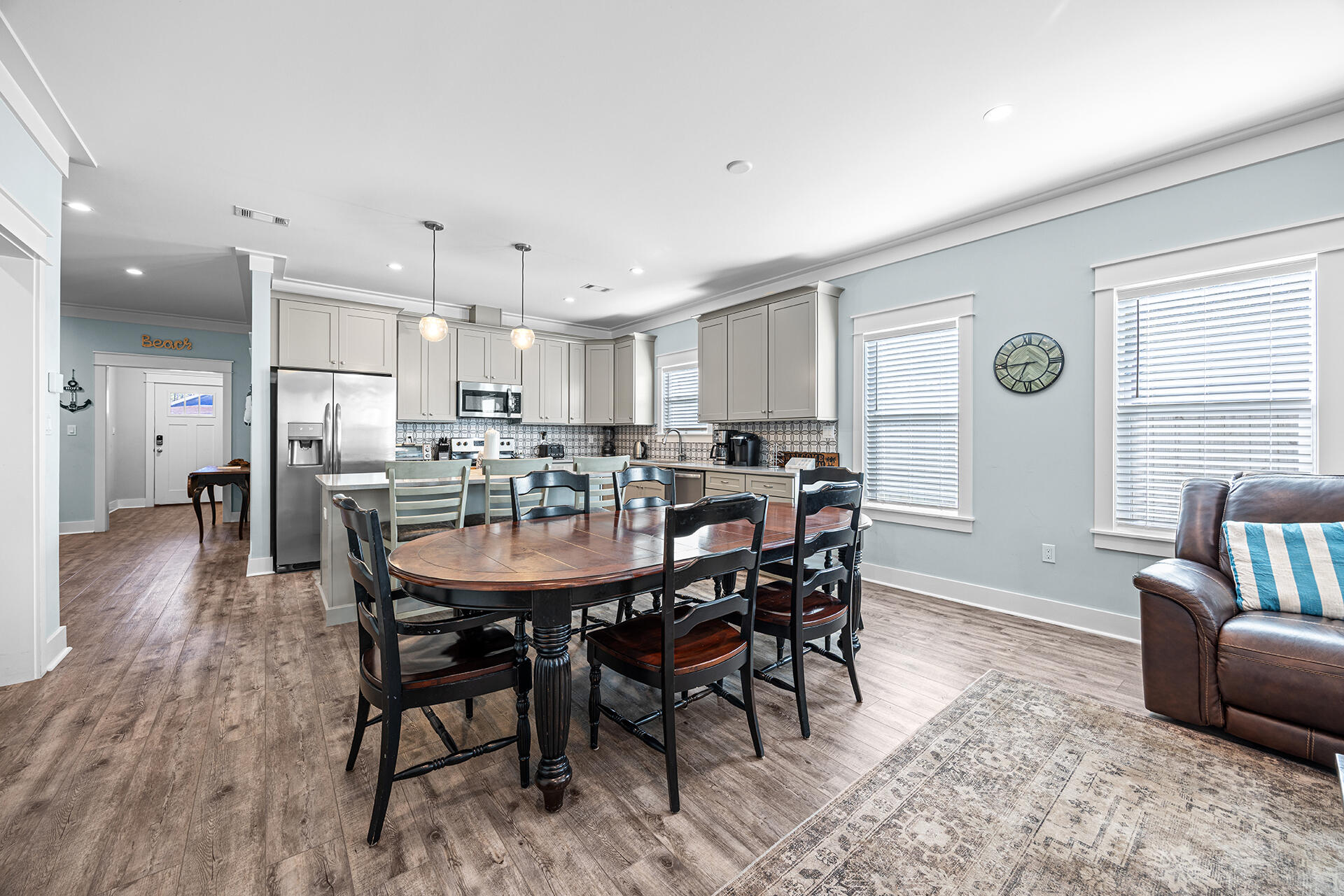 TOWN OF SANTA ROSA - Residential