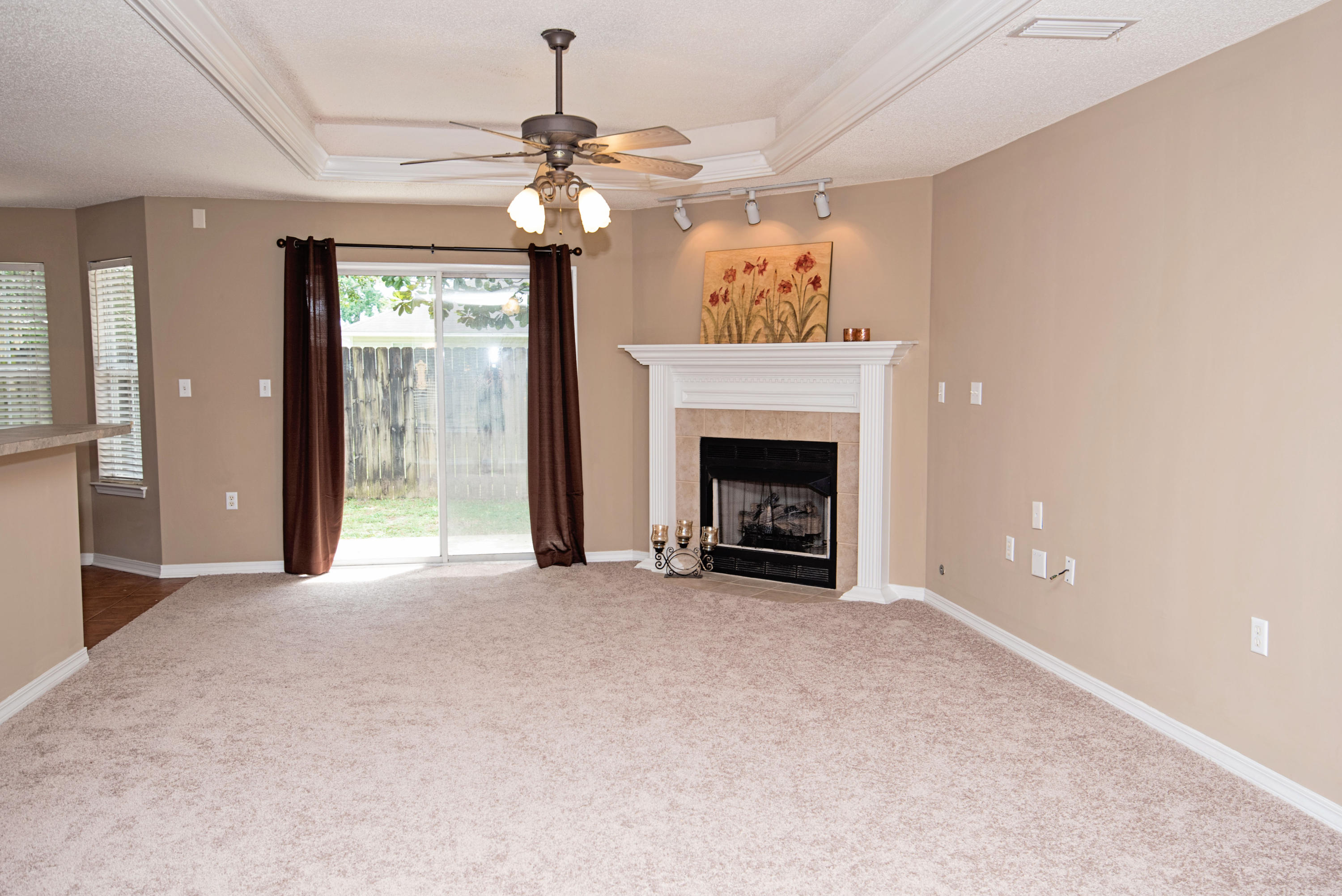 OAK PARK ESTATES - Residential