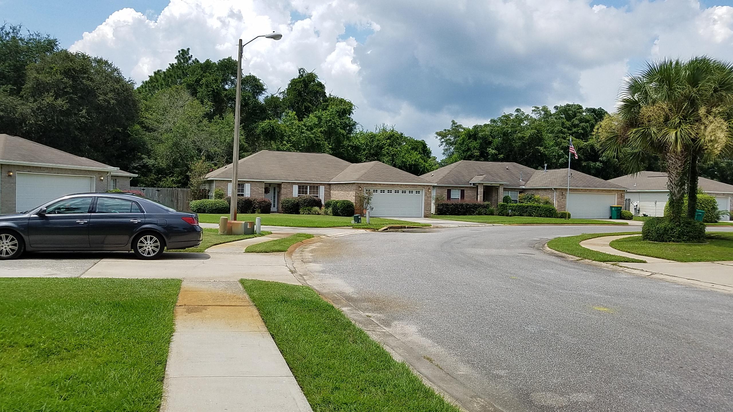 OAK PARK ESTATES - Residential