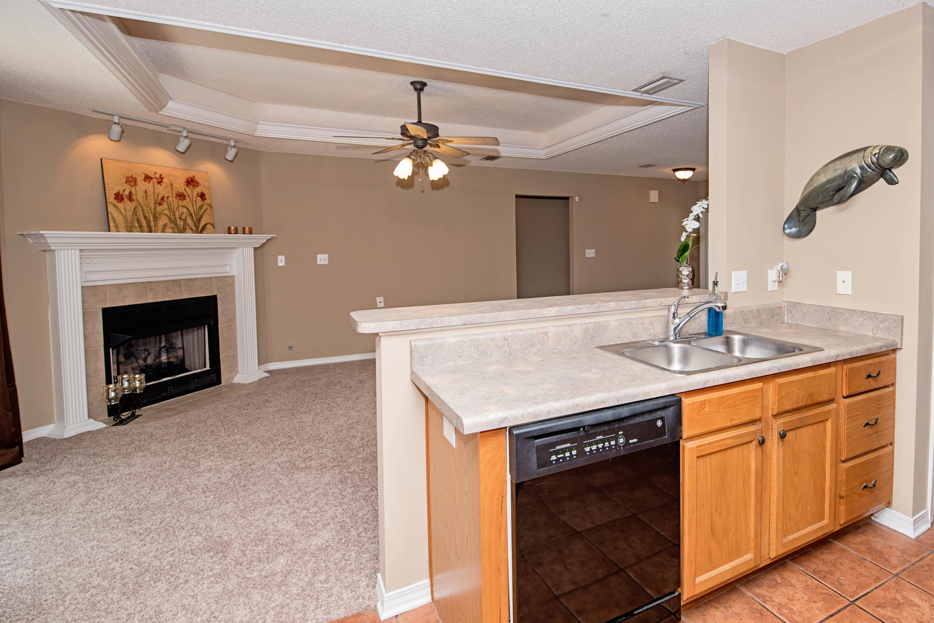 OAK PARK ESTATES - Residential