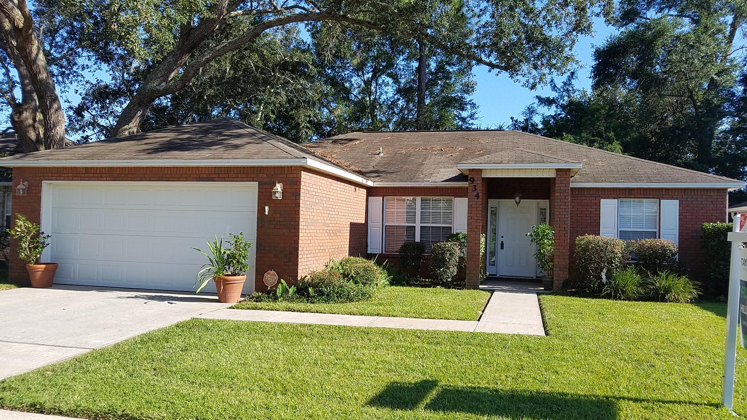 OAK PARK ESTATES - Residential