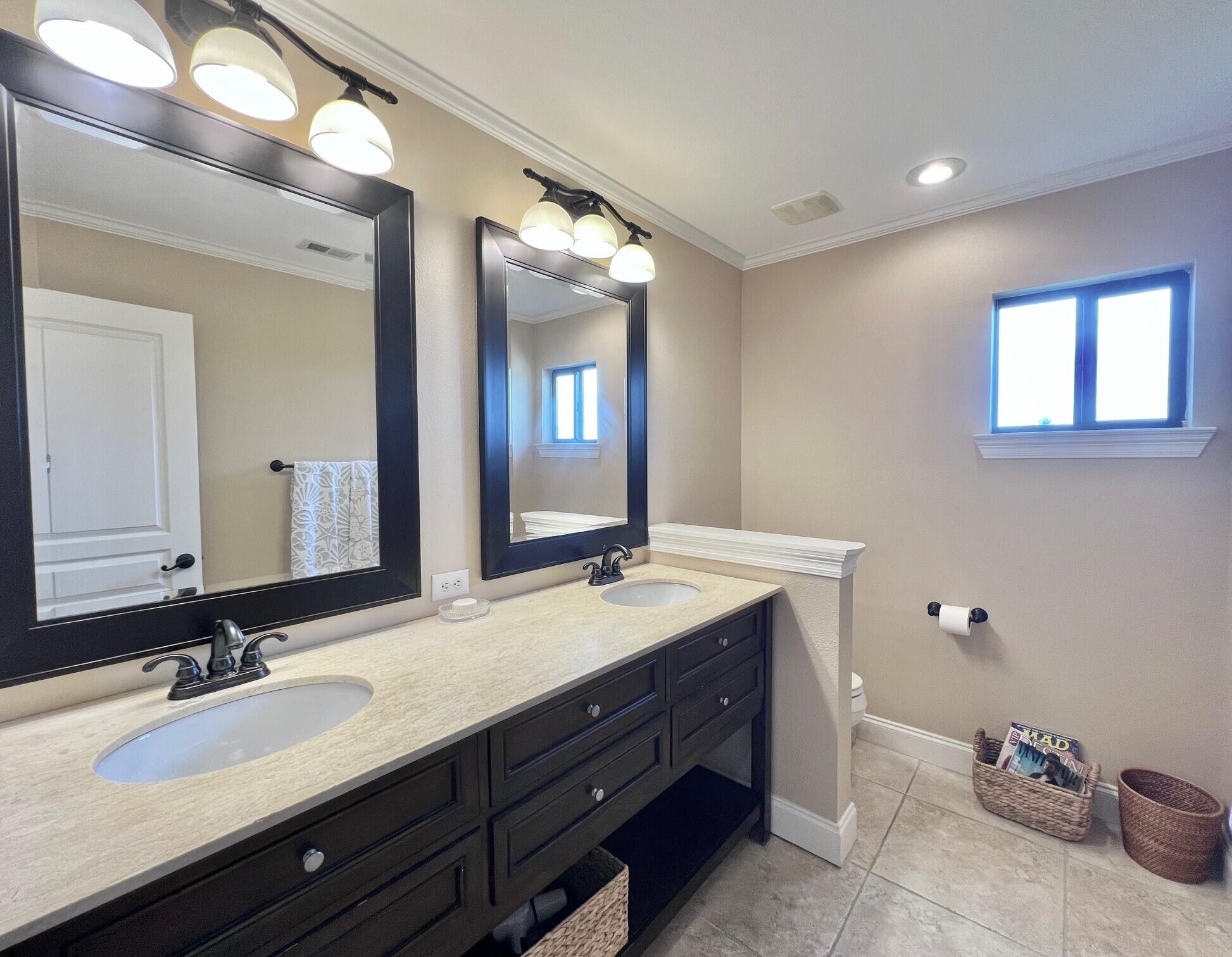 COVE ON THE BAY - Residential Lease