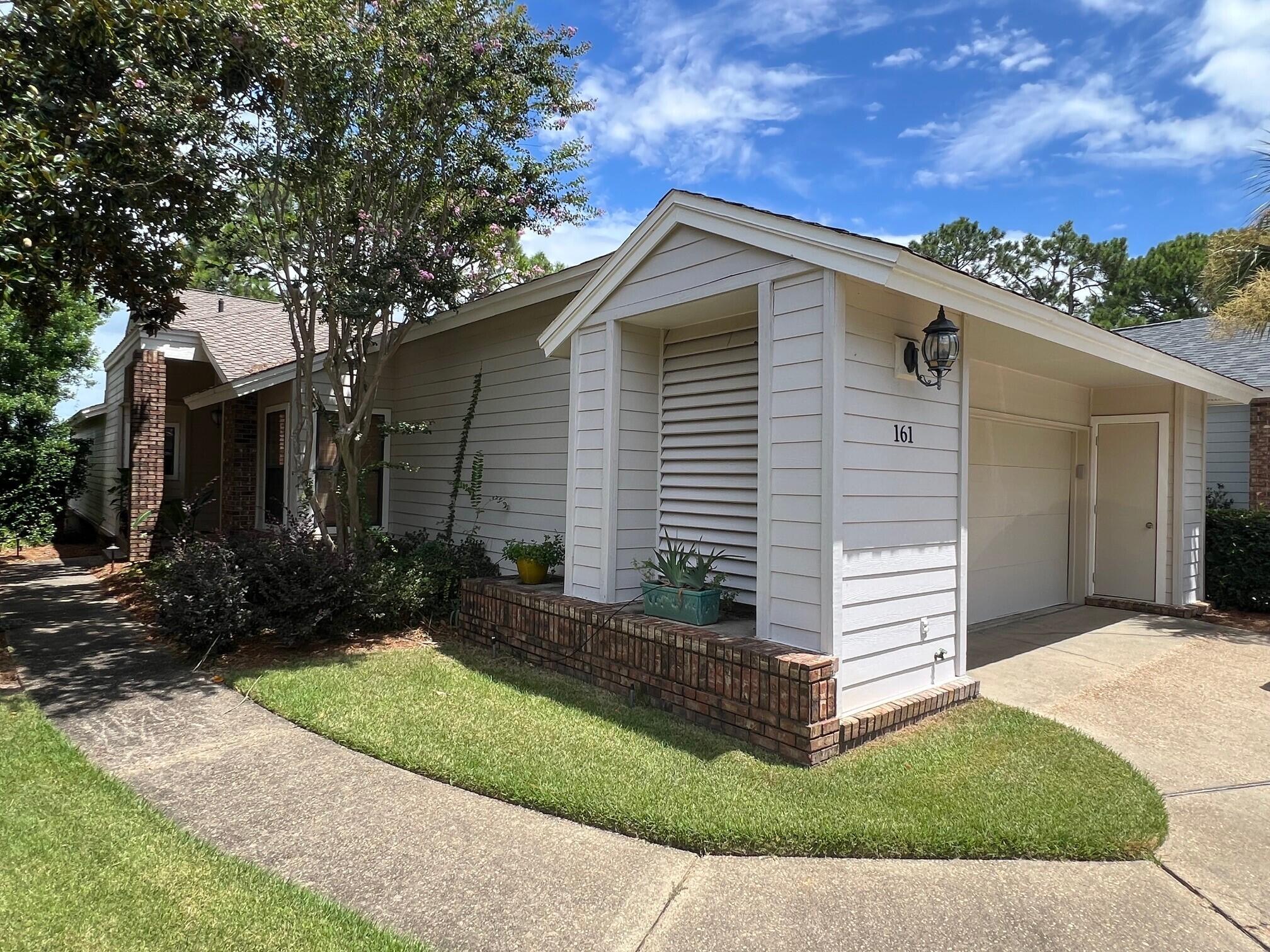 COVE ON THE BAY - Residential Lease