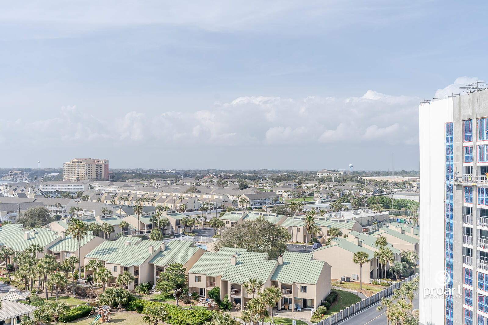 SHORELINE TOWERS 2 - Residential