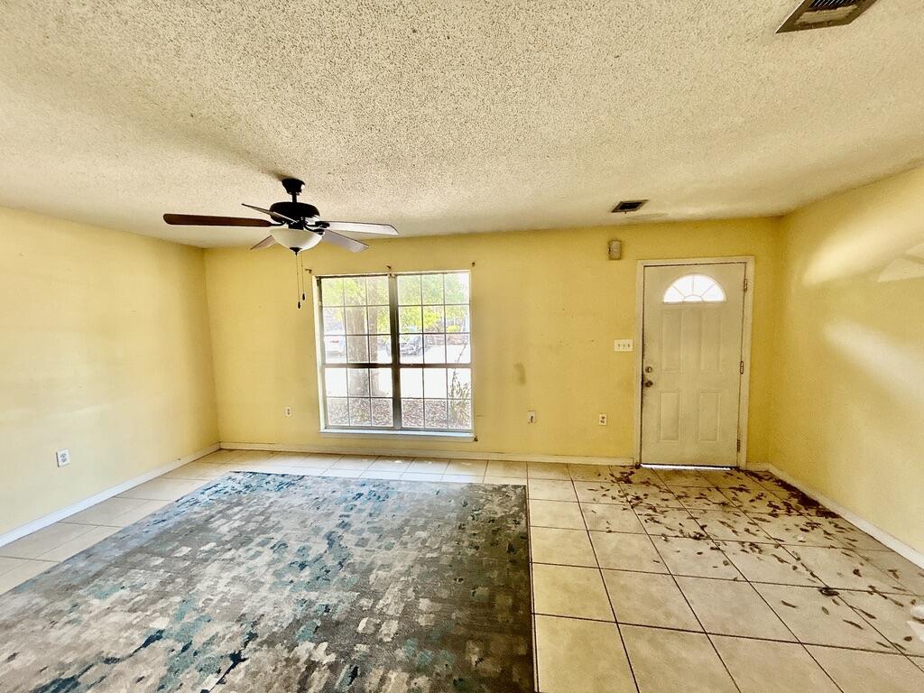 SHANGRA WOODS 1ST - Residential
