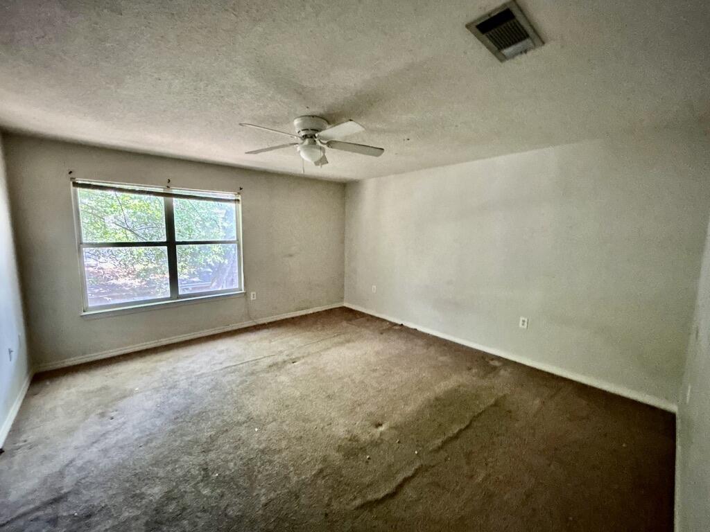 SHANGRA WOODS 1ST - Residential