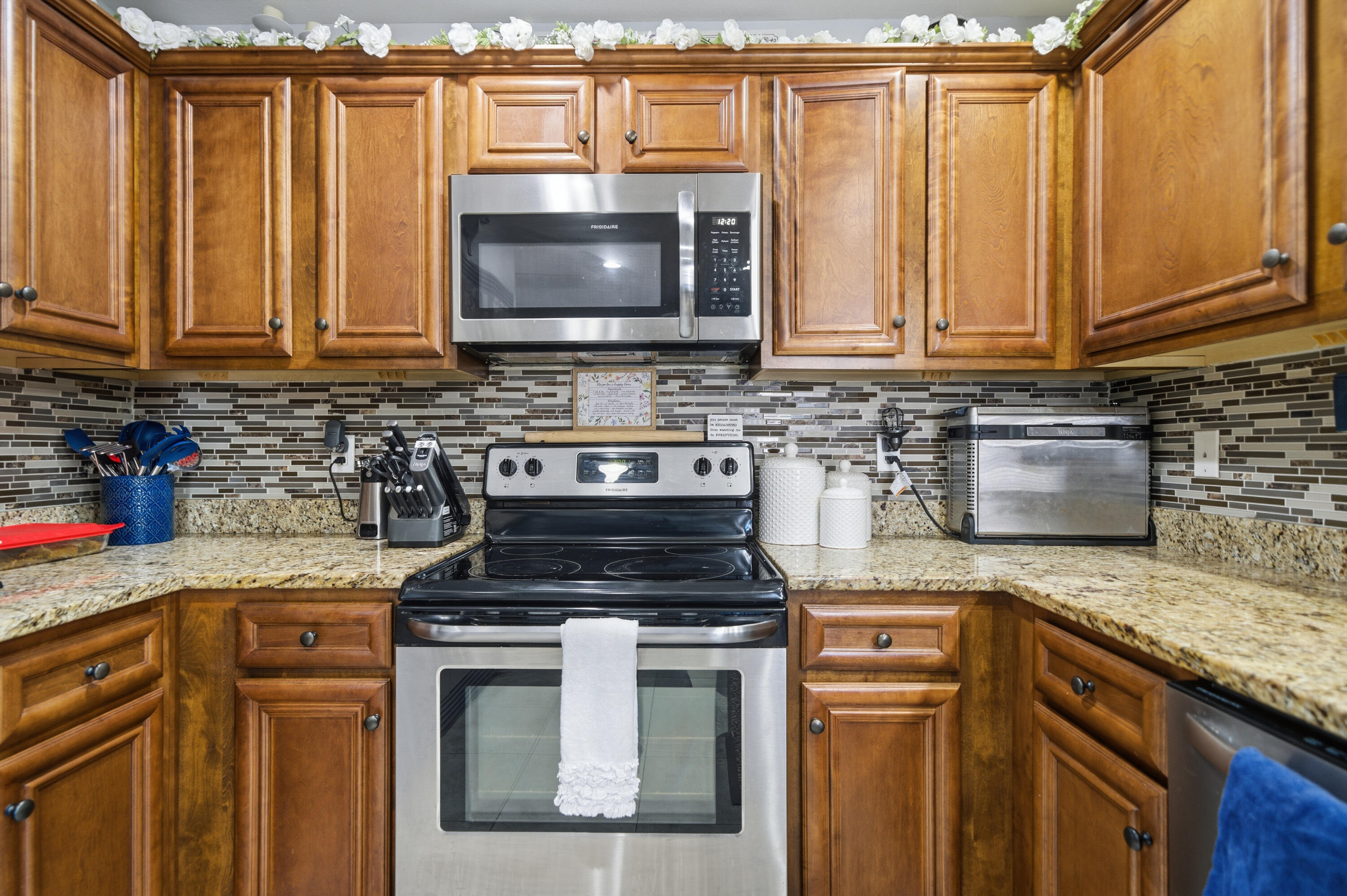 BELL-BROOK ESTATES - Residential