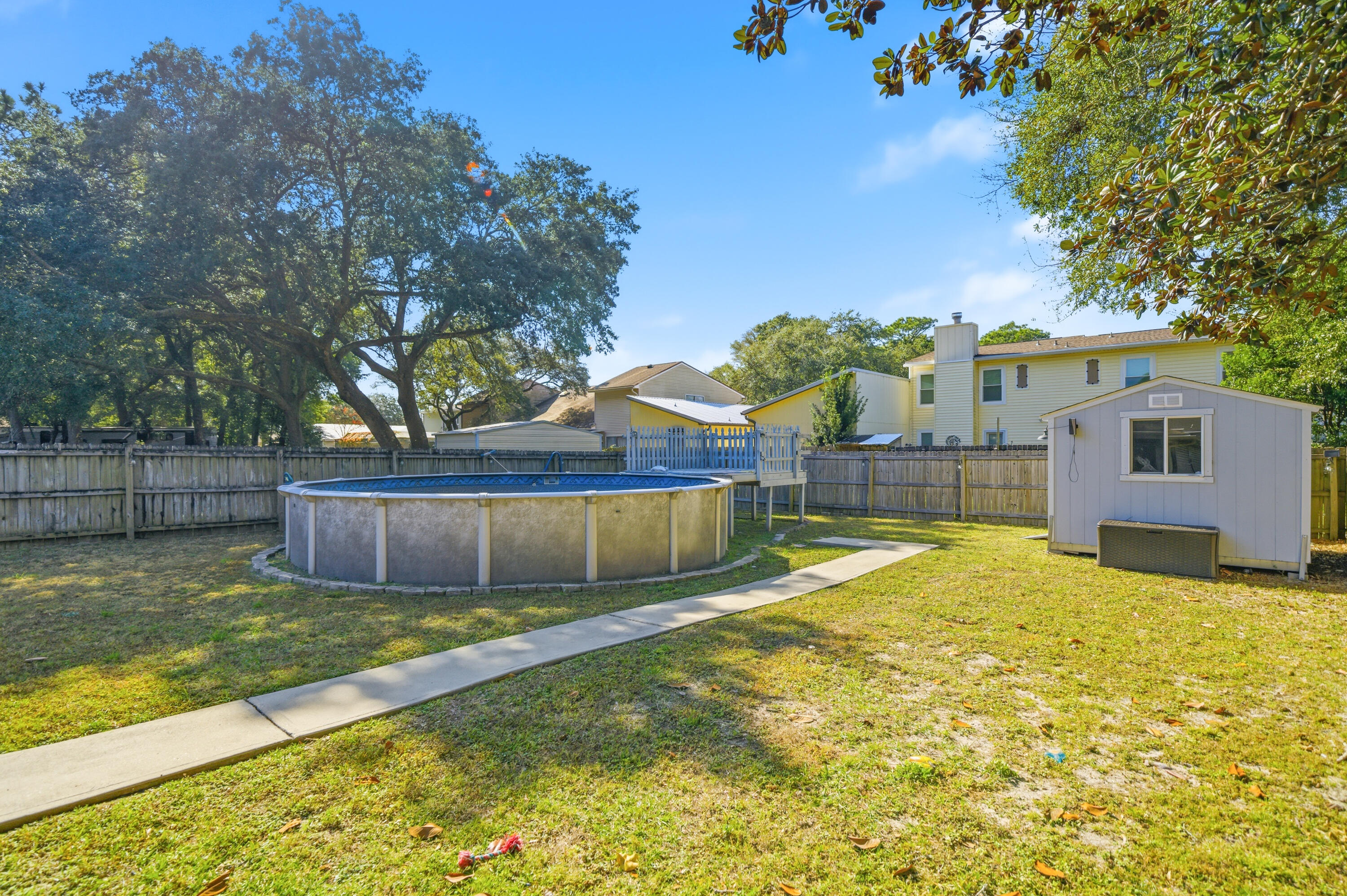 BELL-BROOK ESTATES - Residential