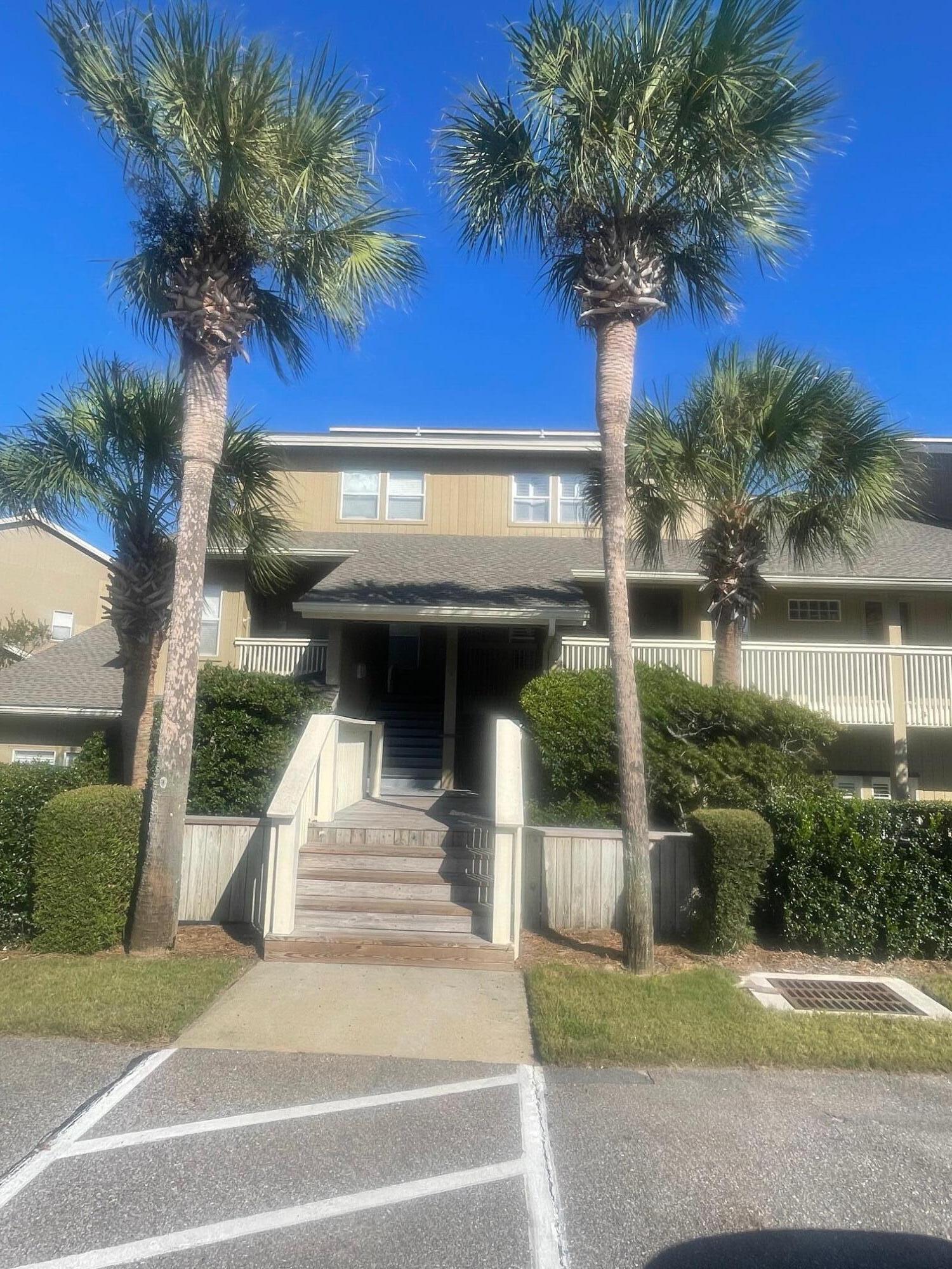 SEASCAPE CONDO PH 10 - Residential