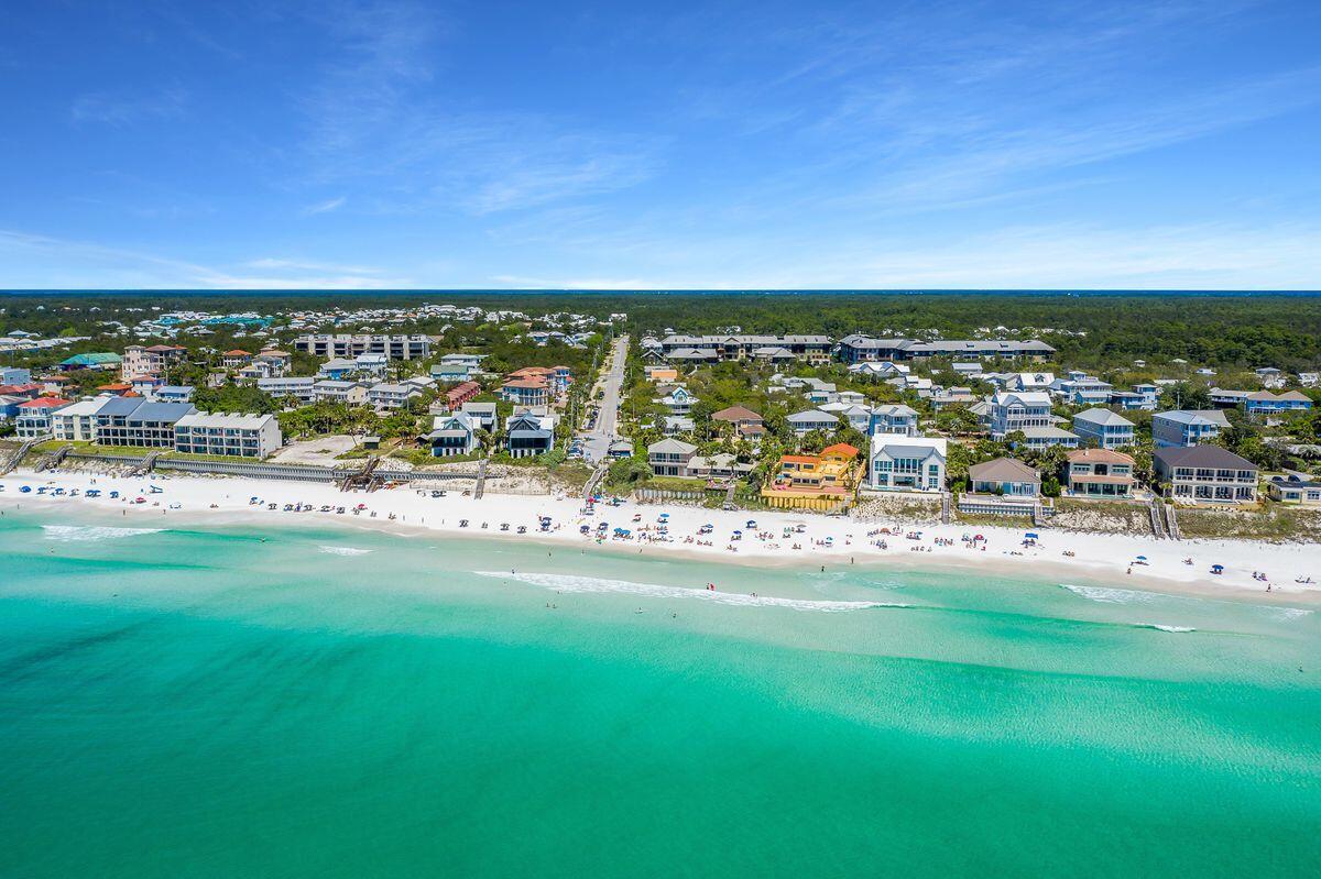 BLUE MOUNTAIN BEACH - Residential