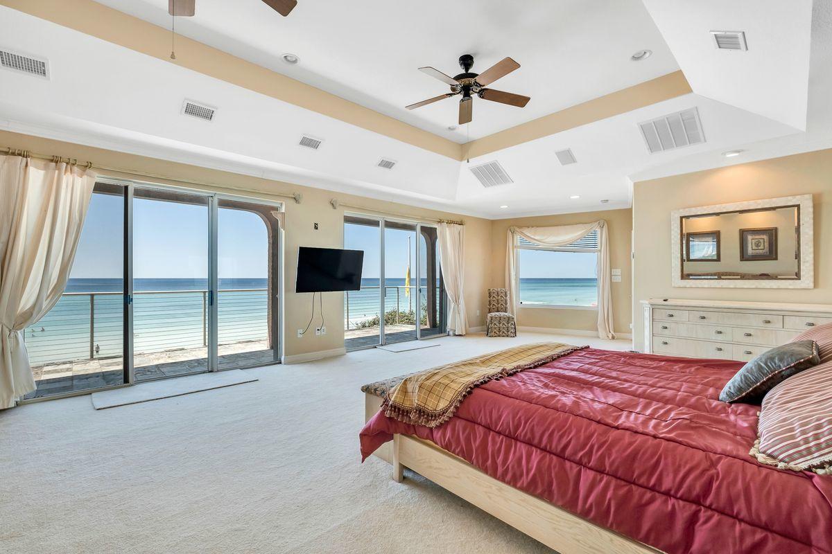 BLUE MOUNTAIN BEACH - Residential