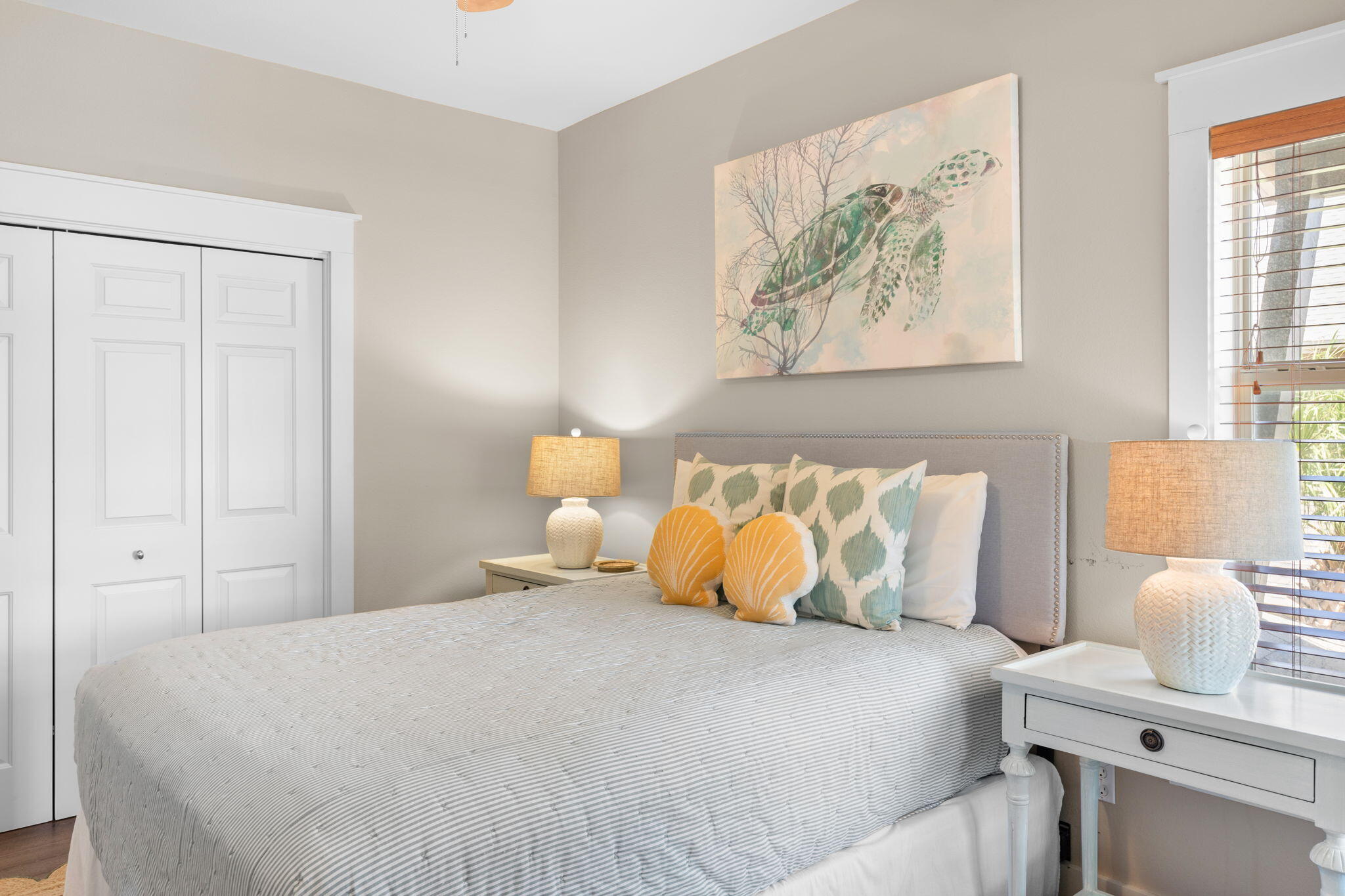 MAGNOLIA BAY - Residential