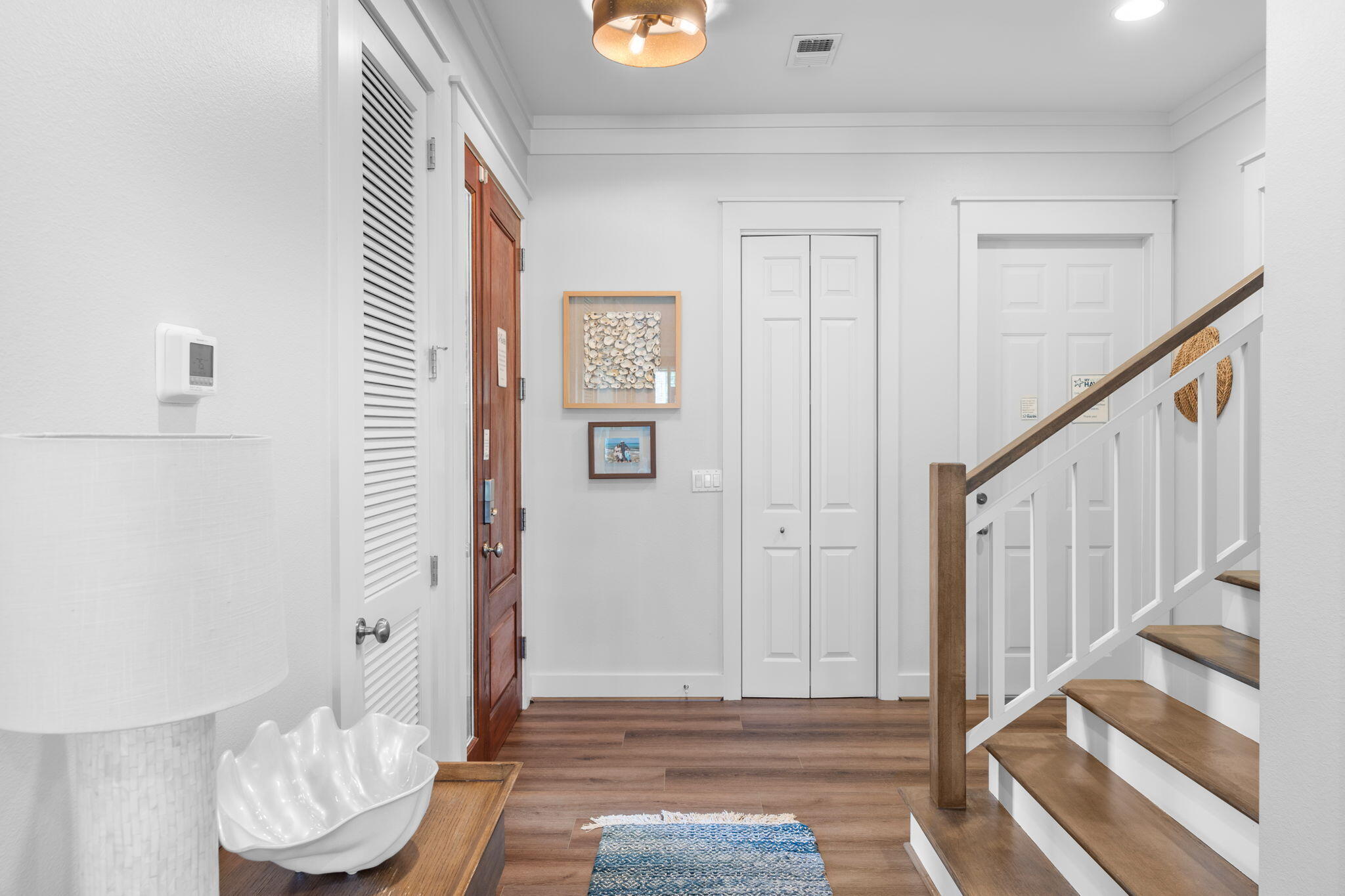 MAGNOLIA BAY - Residential