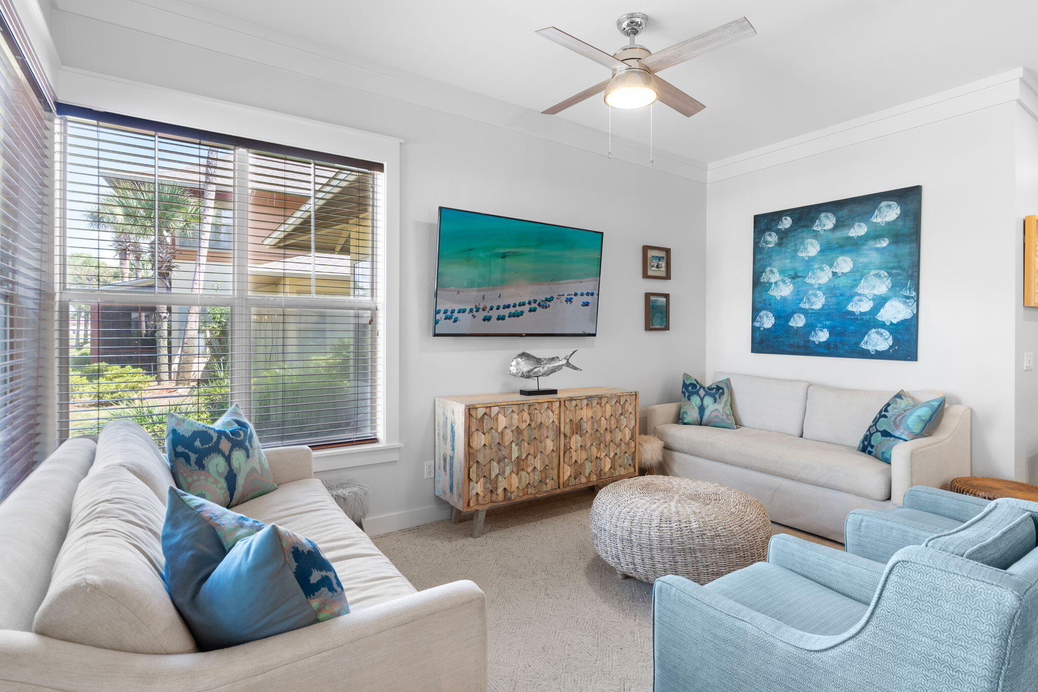 MAGNOLIA BAY - Residential