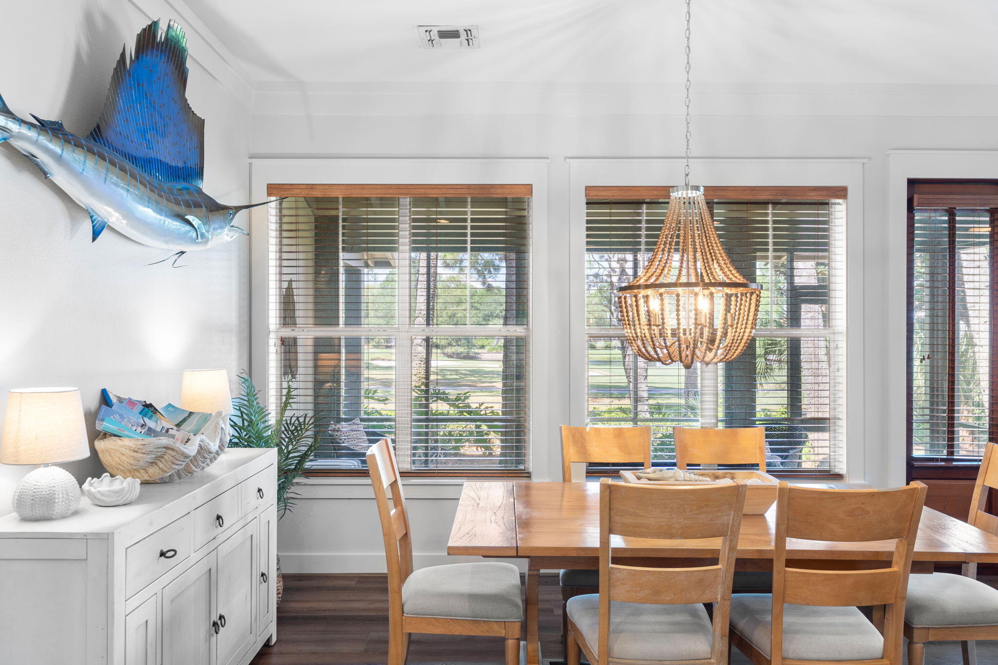 MAGNOLIA BAY - Residential