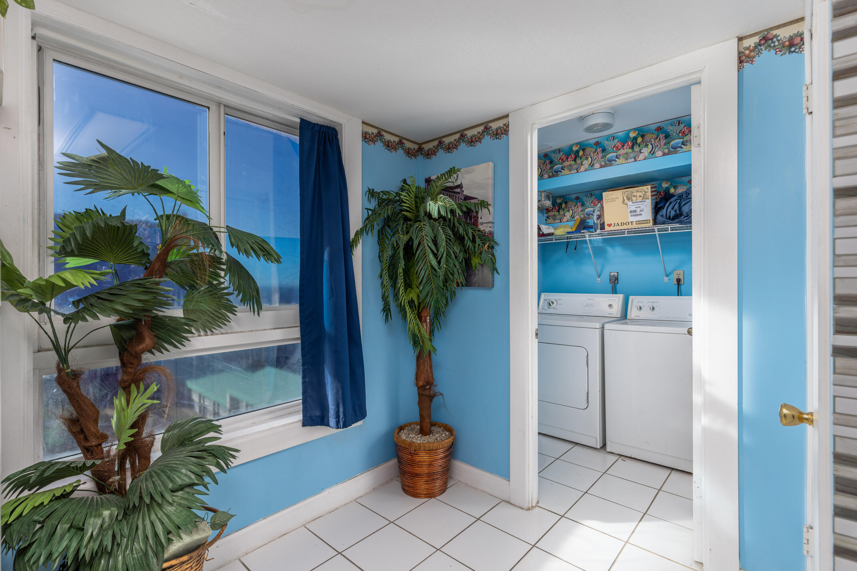 DESTIN TOWERS CONDO - Residential