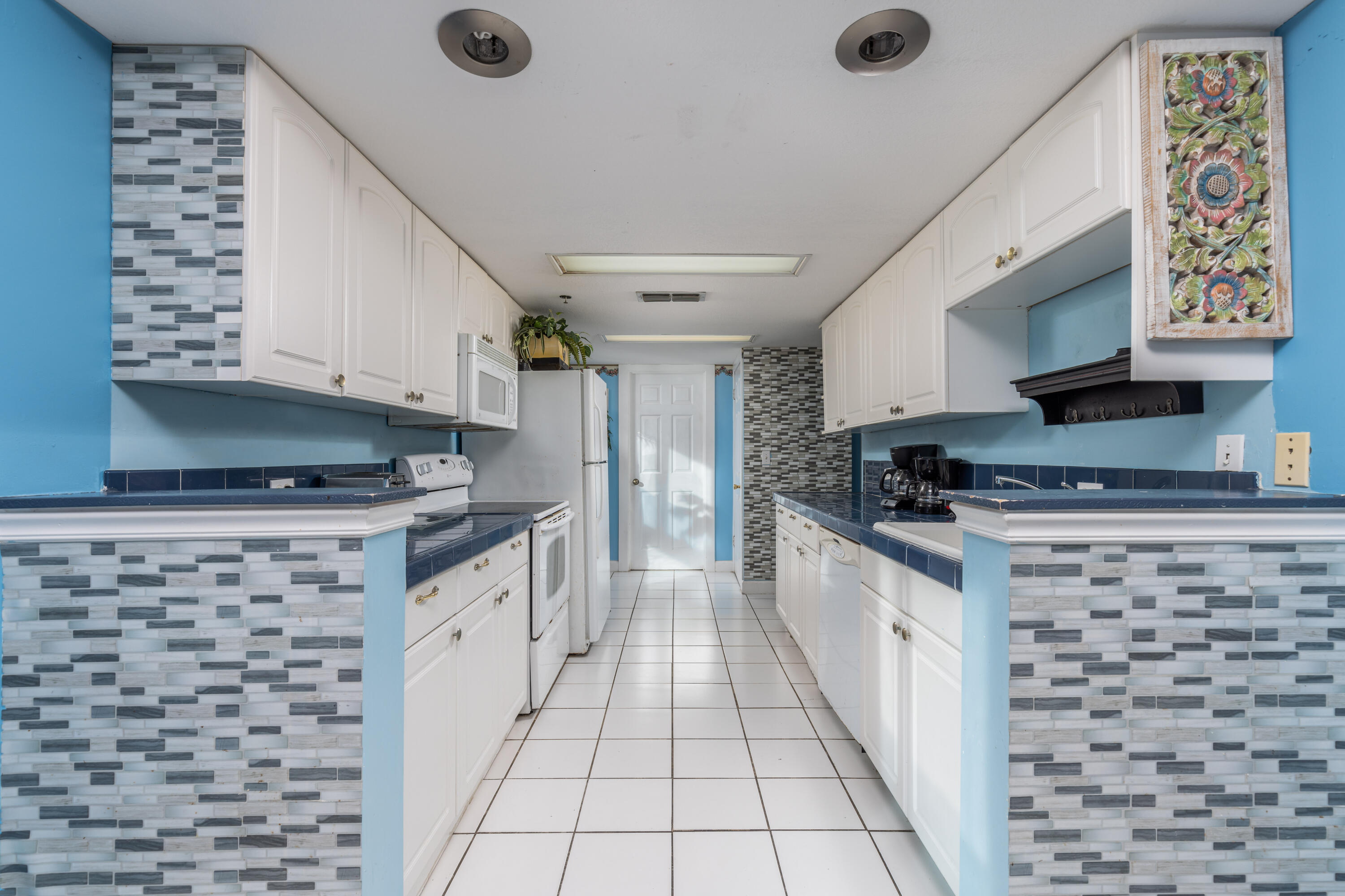 DESTIN TOWERS CONDO - Residential