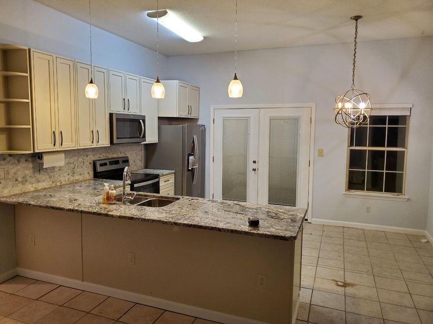 3/2 Cozy Home in Ft Walton Beach area with Open floor and split bedroom plan. Newly Updated Large Eat-In Kitchen with Granite Counter-tops & New Stainless Steel Appliances.  Large Breakfast bar to enjoy family time. Home includes additional Square footage due to added Laundry room and fireplace. Large backyard to roam and play.  Call for your appointment today!