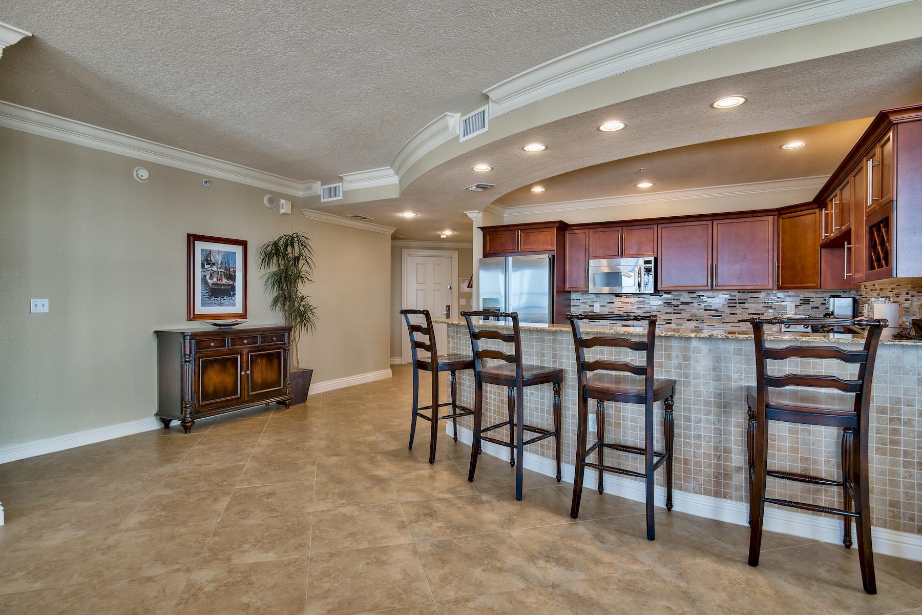 EMERALD GRANDE - Residential