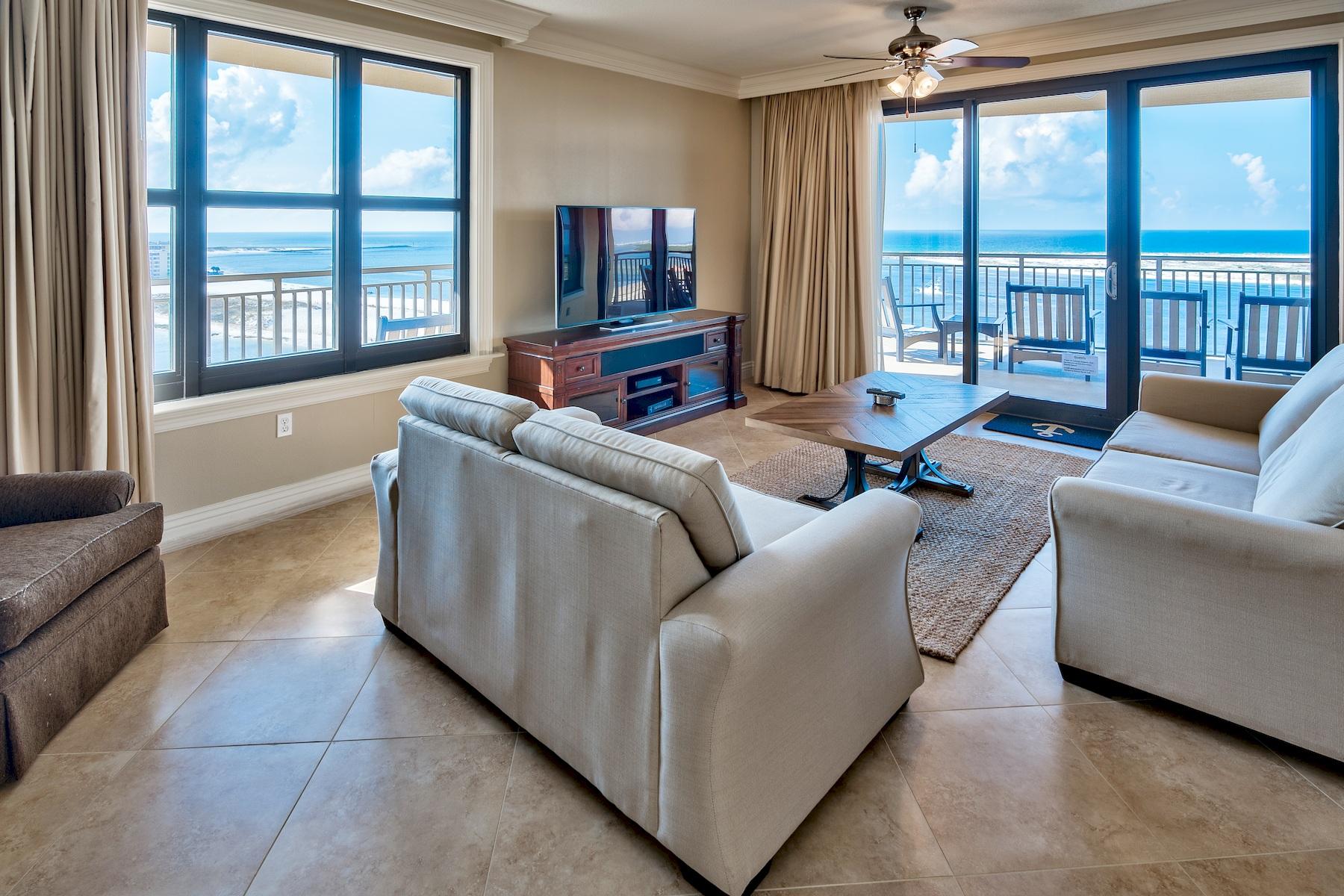 EMERALD GRANDE - Residential