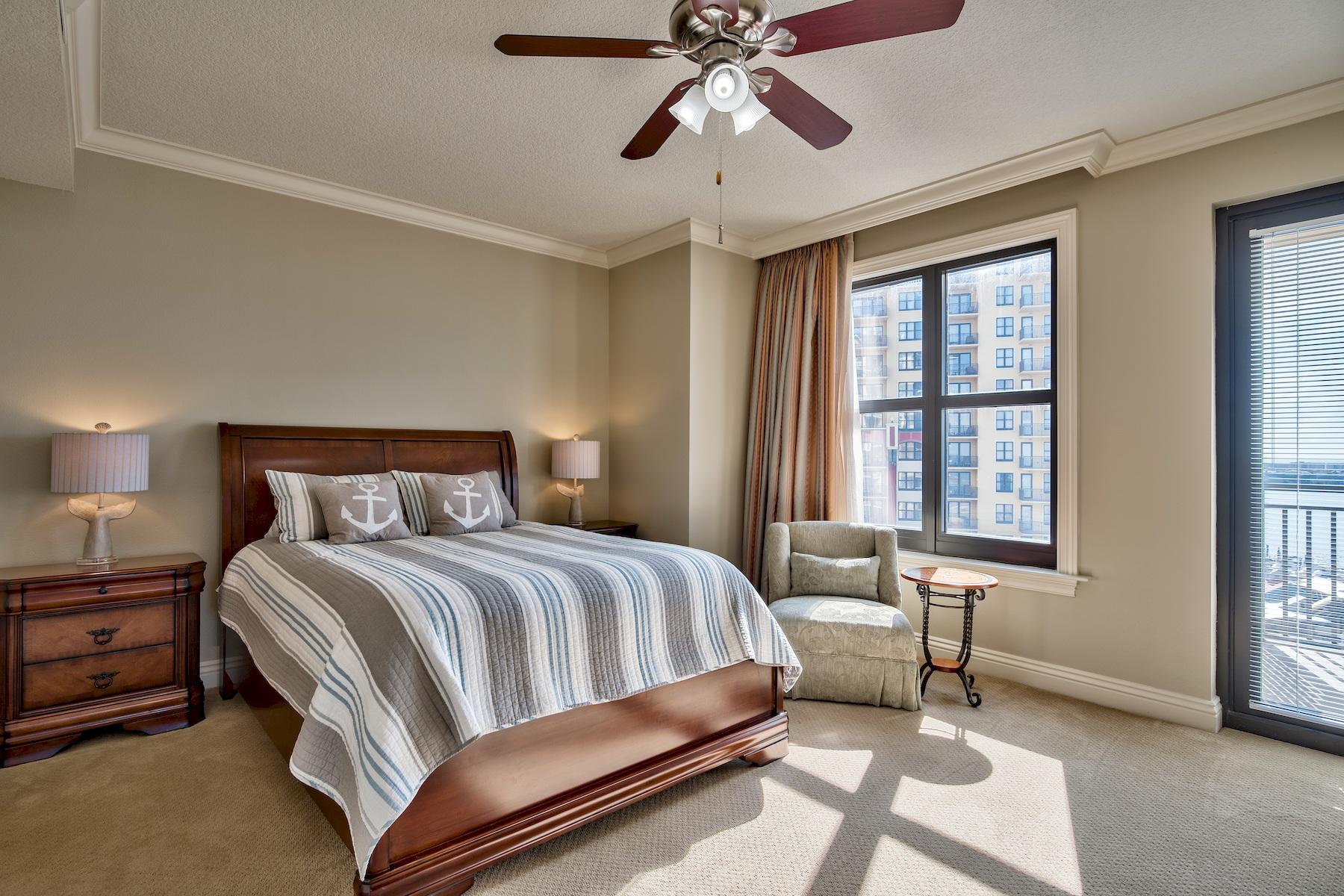 EMERALD GRANDE - Residential