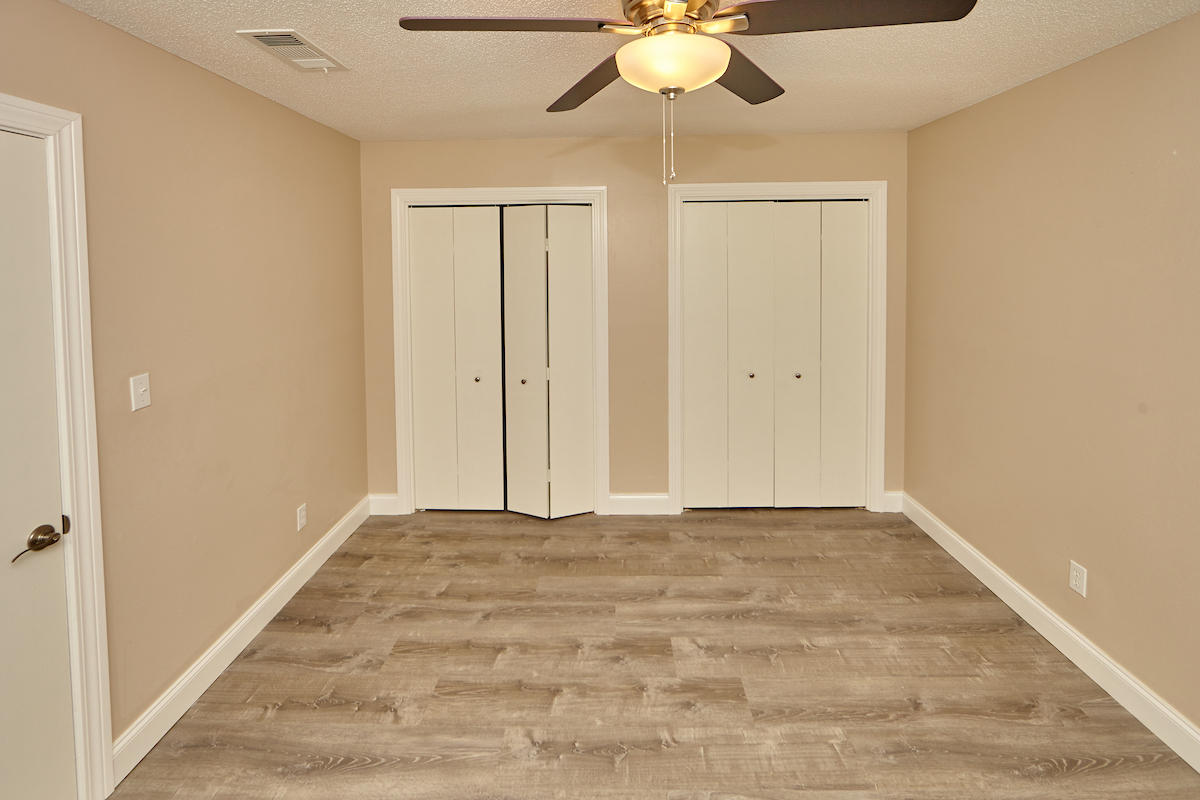 KELL-AIRE GARDENS - Residential