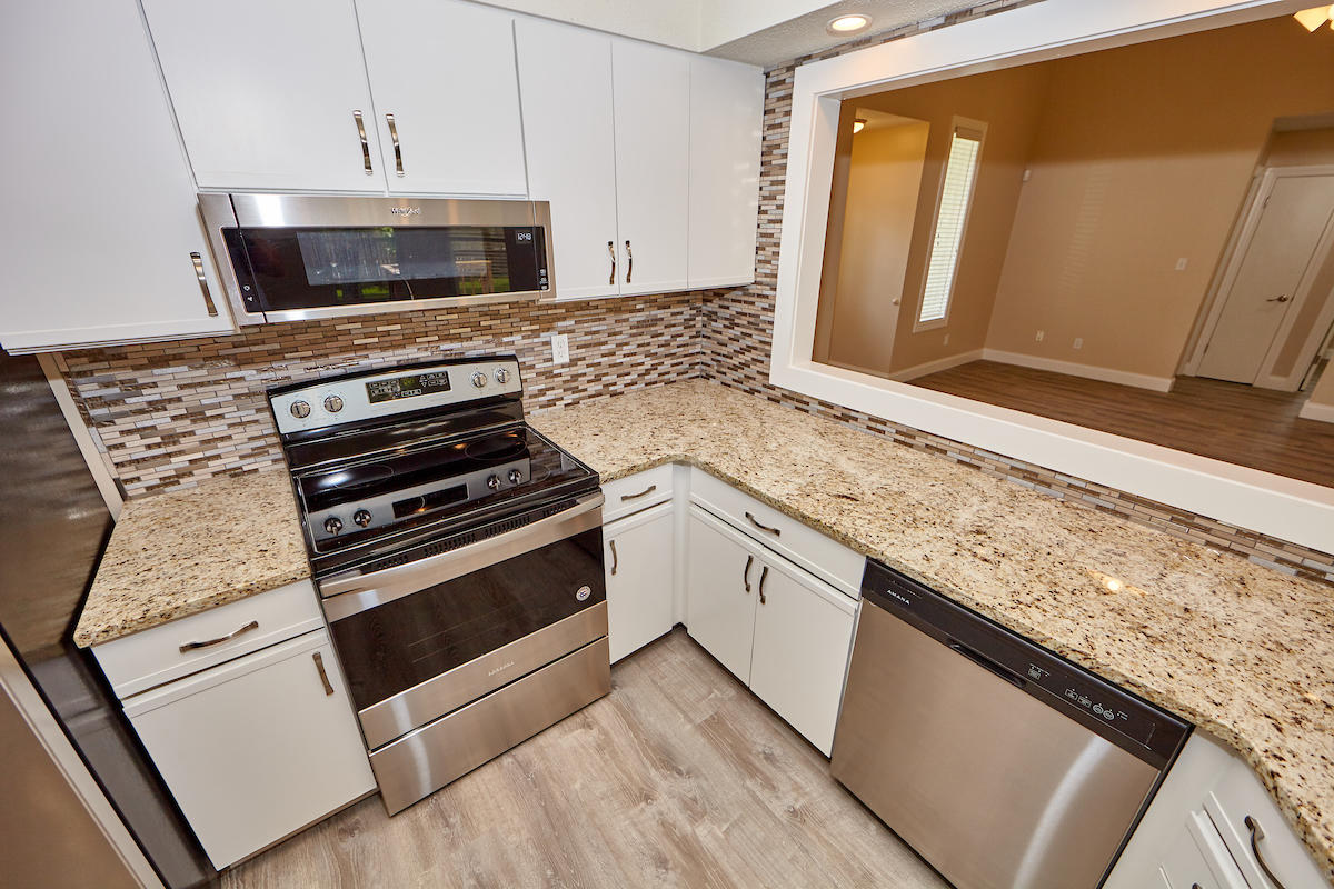 KELL-AIRE GARDENS - Residential