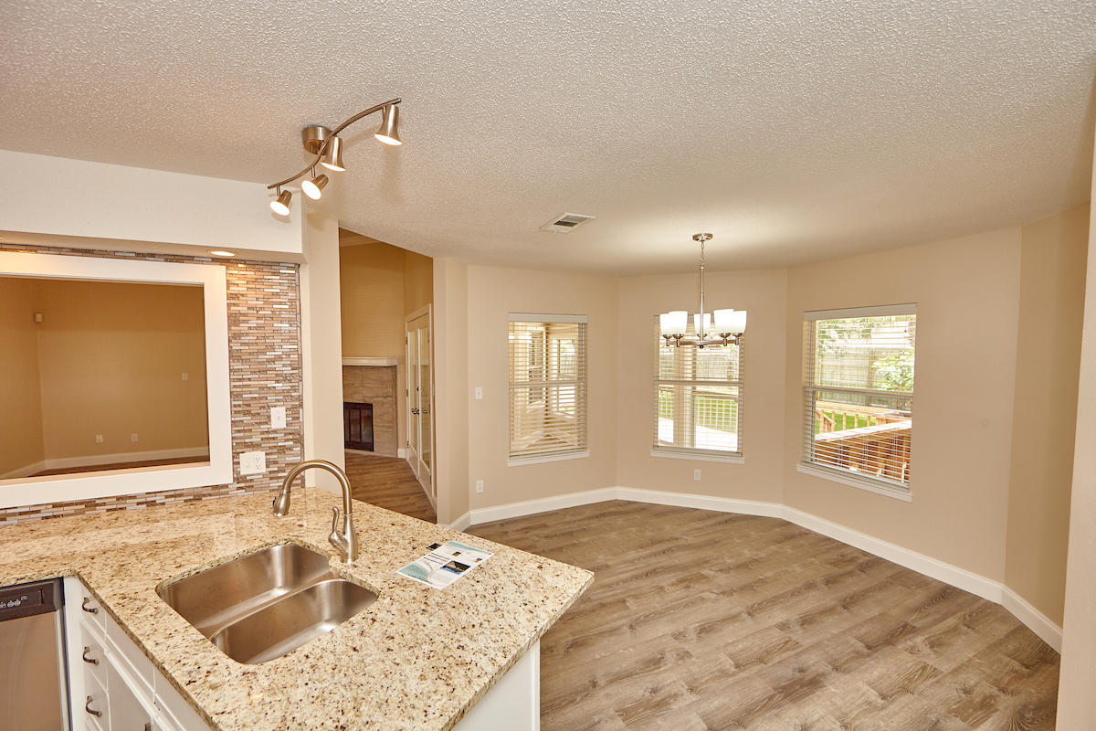 KELL-AIRE GARDENS - Residential