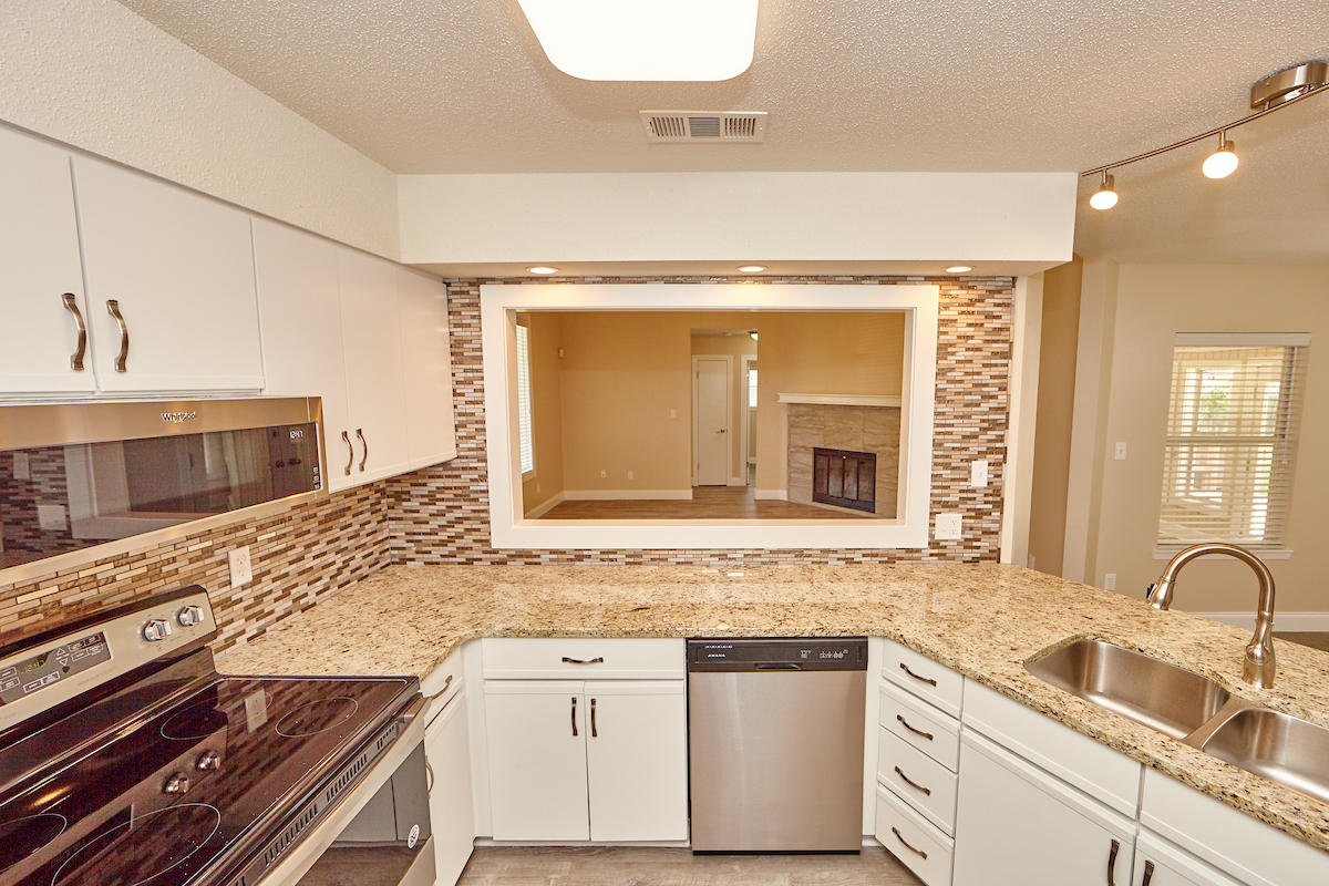 KELL-AIRE GARDENS - Residential