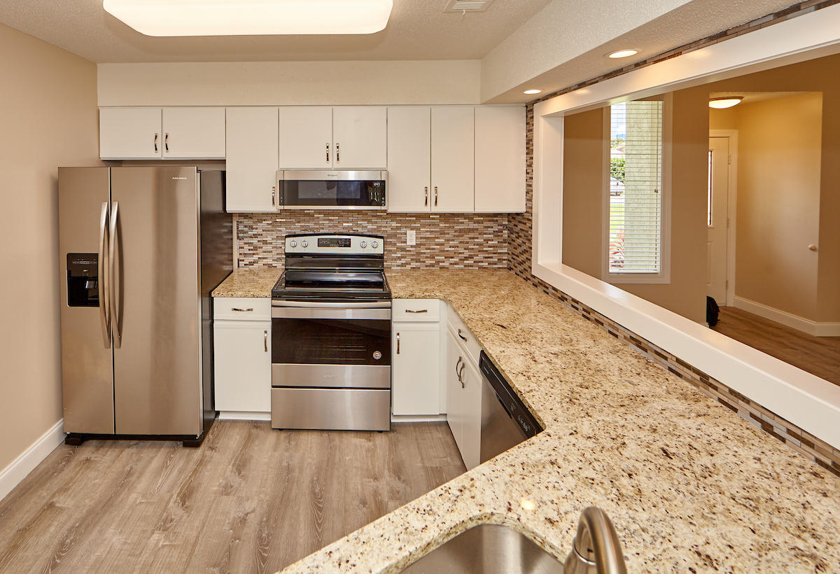 KELL-AIRE GARDENS - Residential