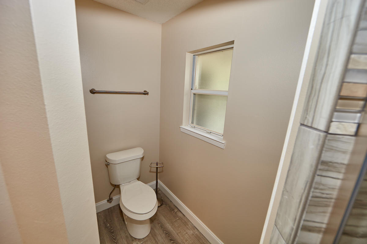 KELL-AIRE GARDENS - Residential