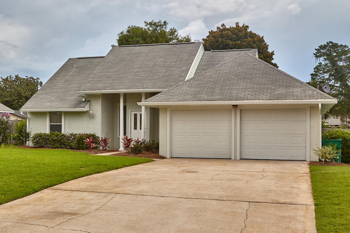 KELL-AIRE GARDENS - Residential