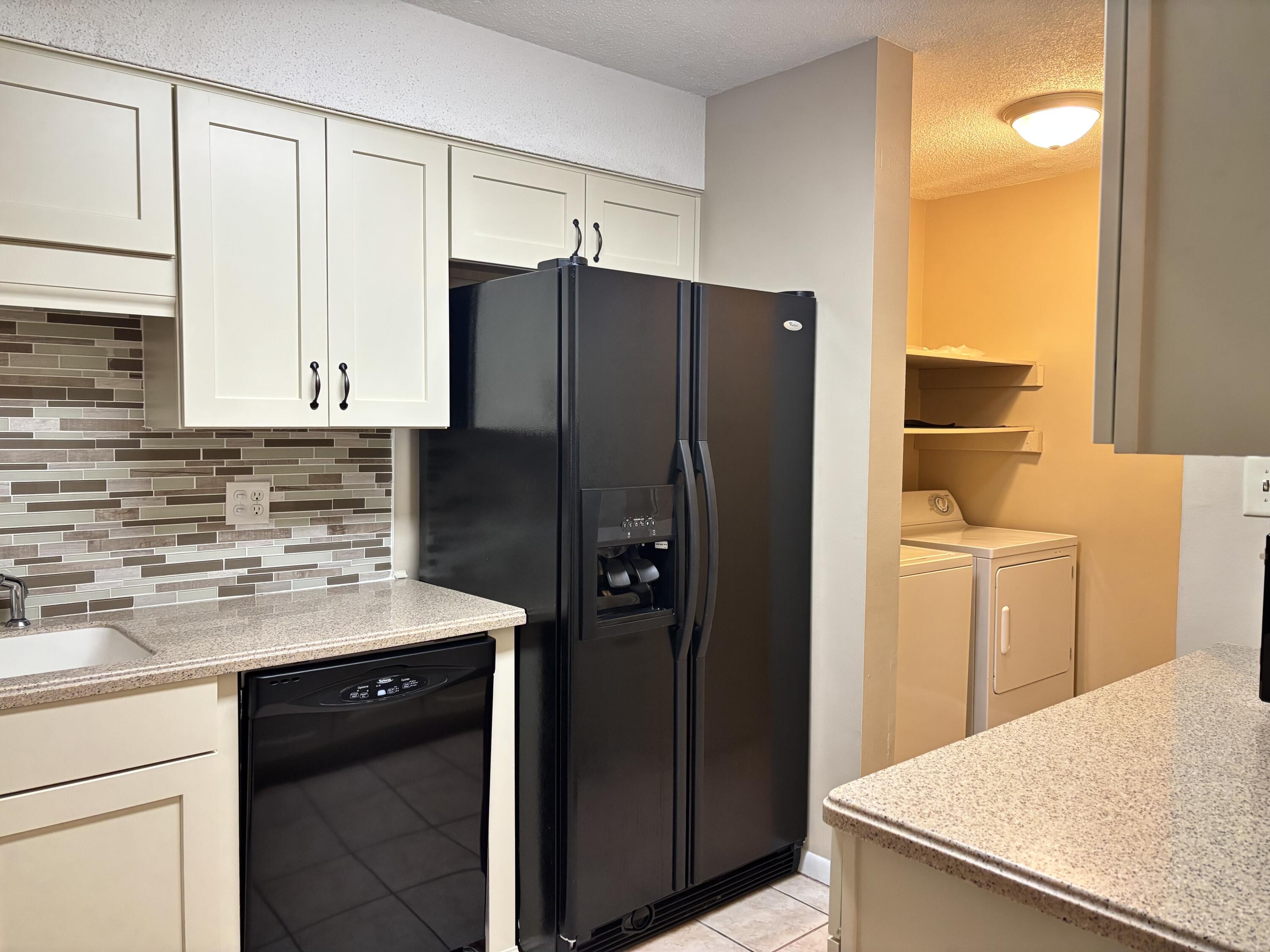 WOODHAM MANOR 1ST ADDN - Residential Lease