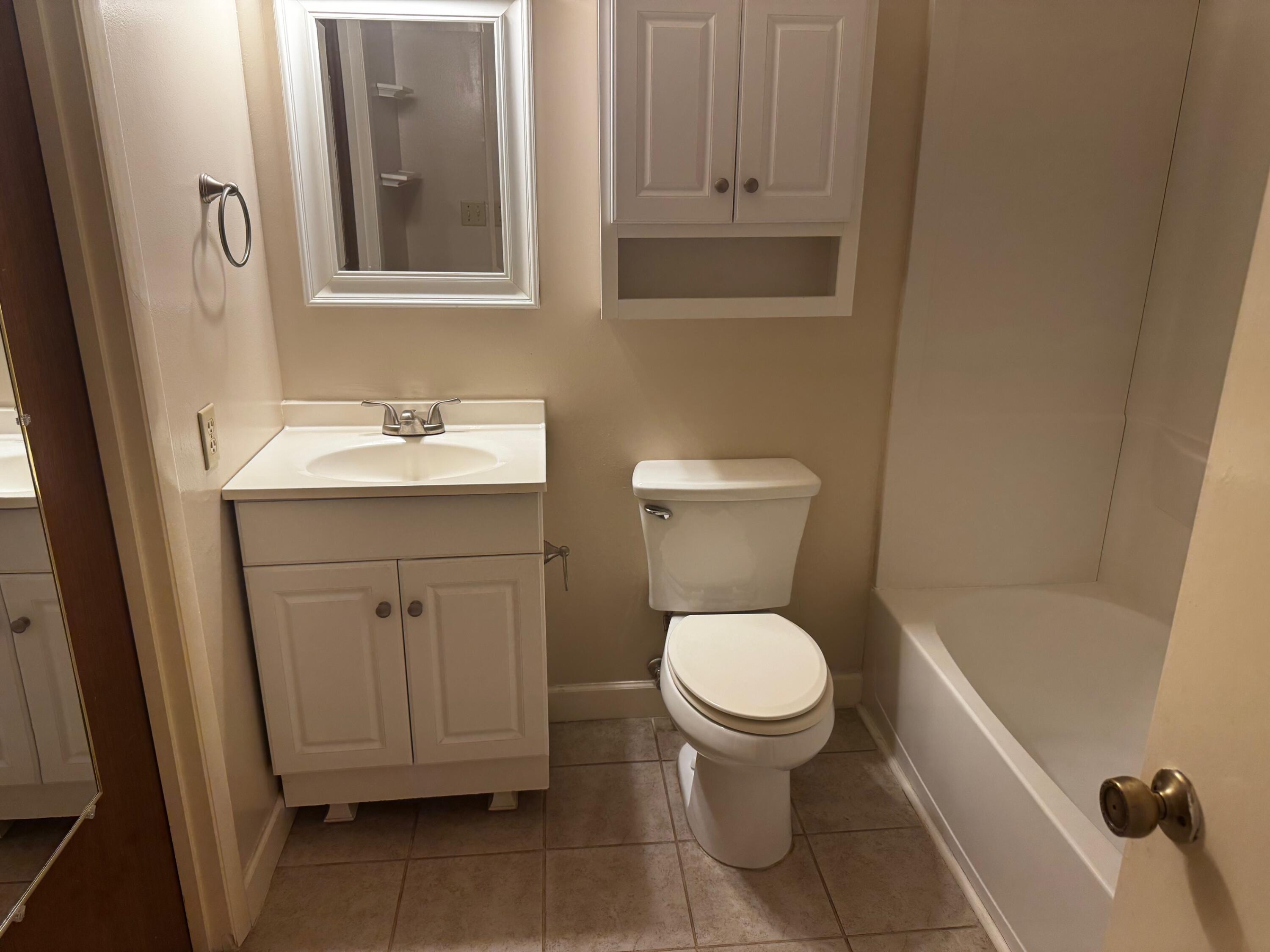 WOODHAM MANOR 1ST ADDN - Residential Lease