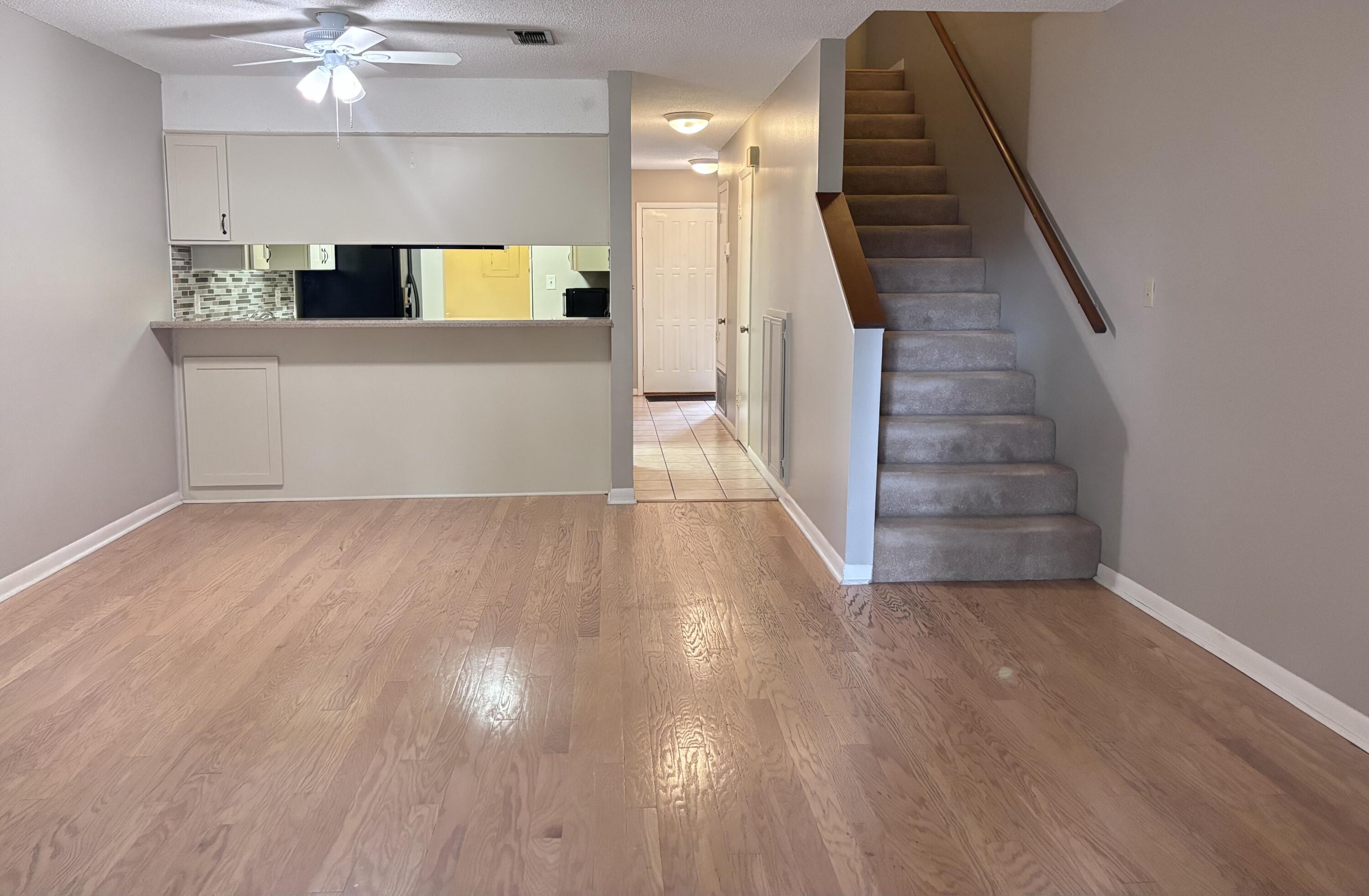 WOODHAM MANOR 1ST ADDN - Residential Lease