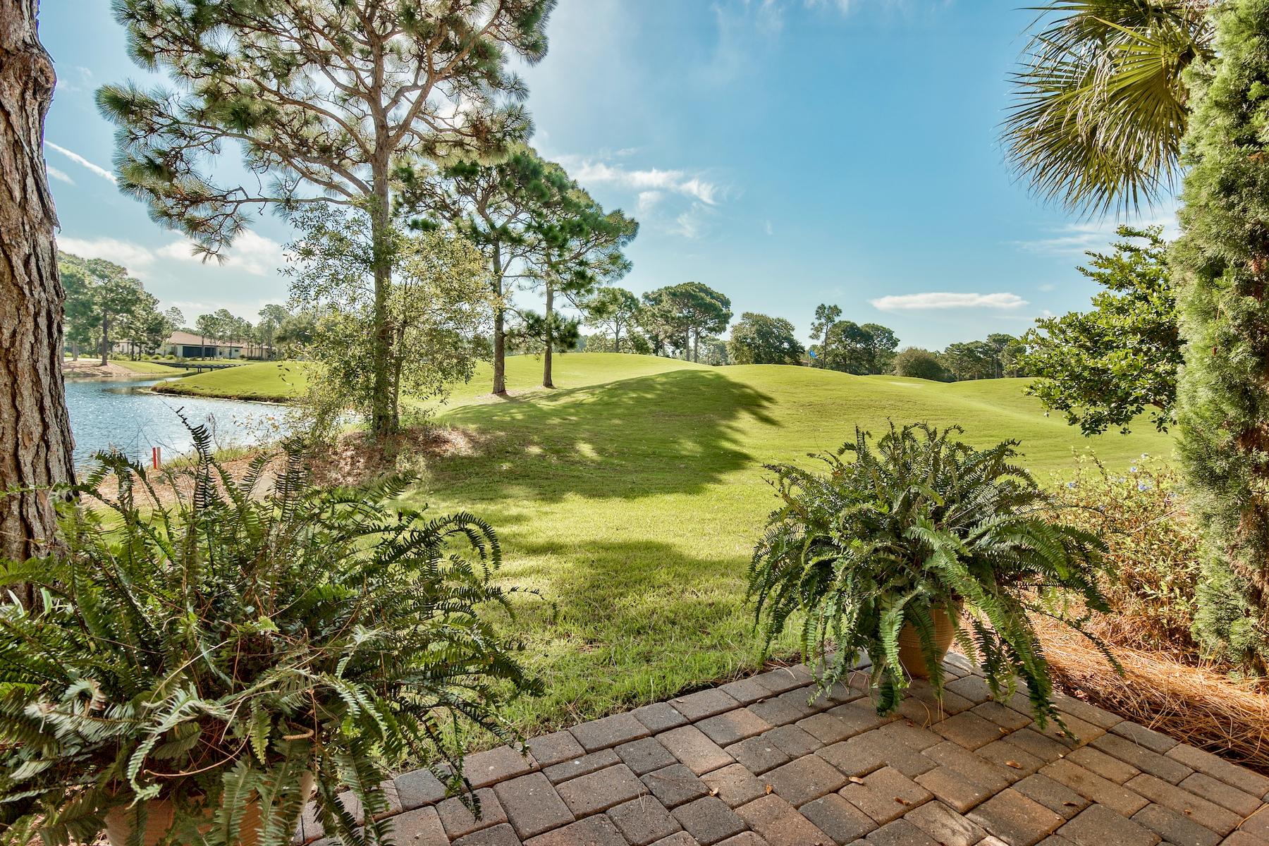 VILLA LAGO - Residential