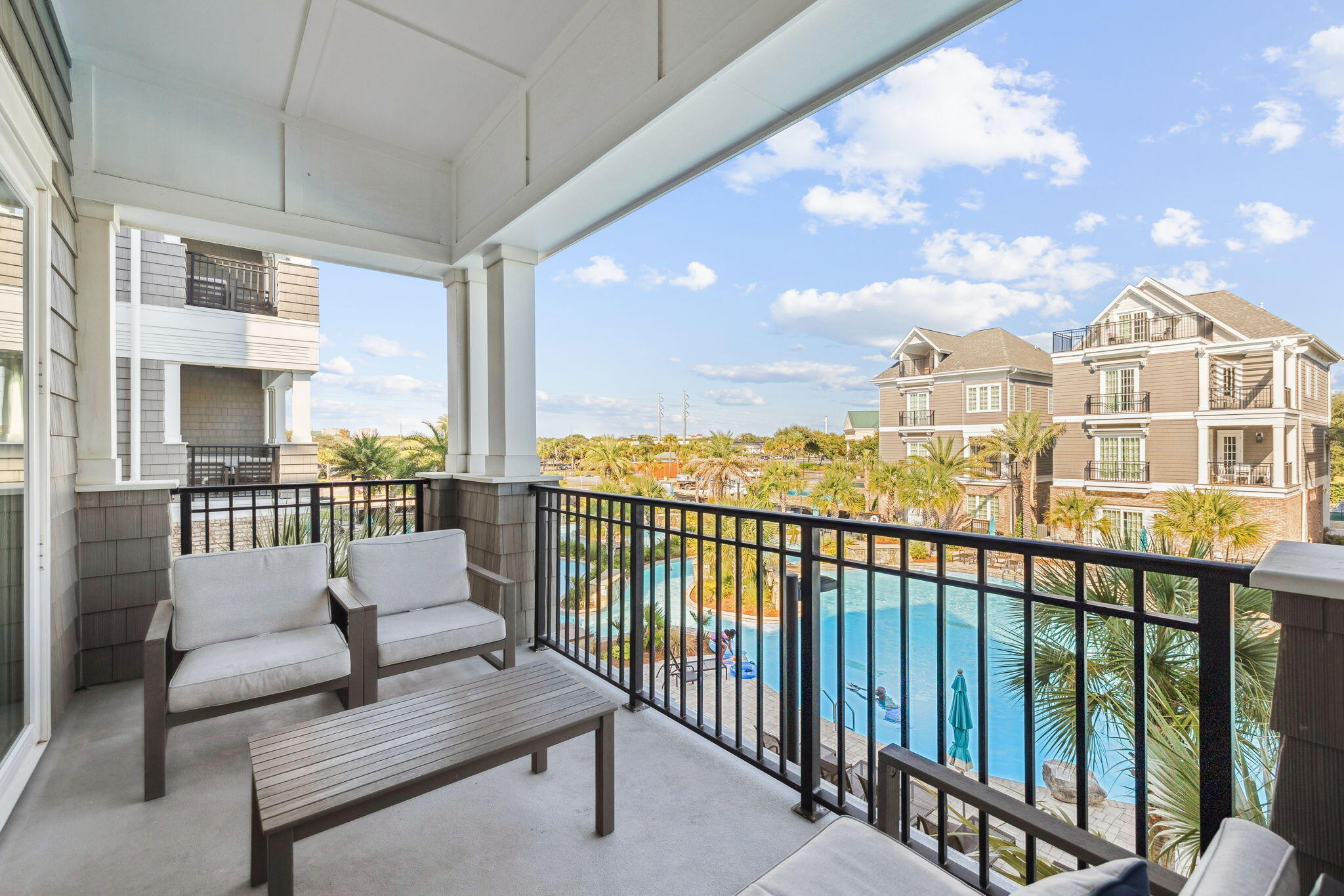 Parkside at the Henderson - Residential