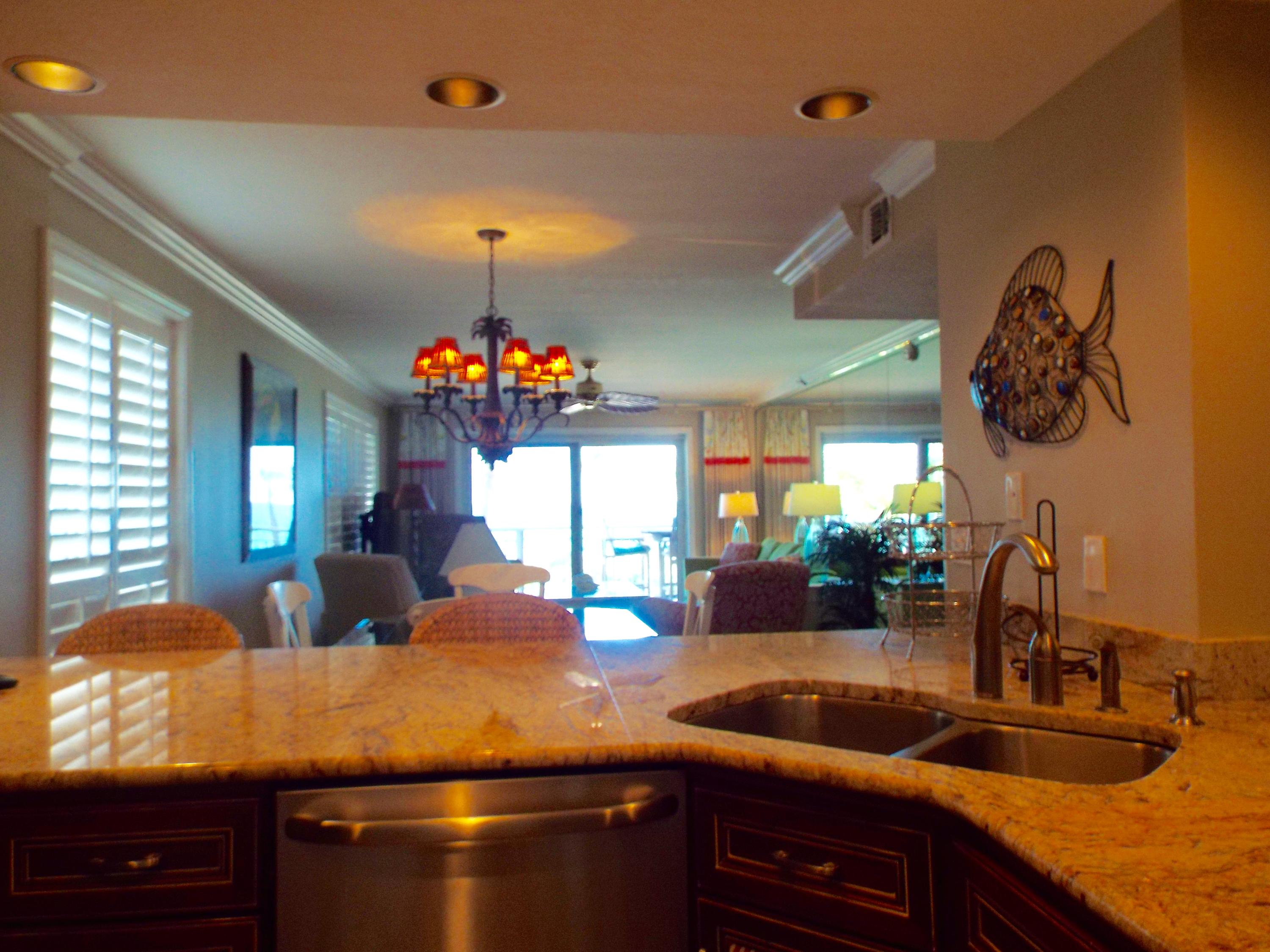 DESTIN TOWERS CONDO - Residential