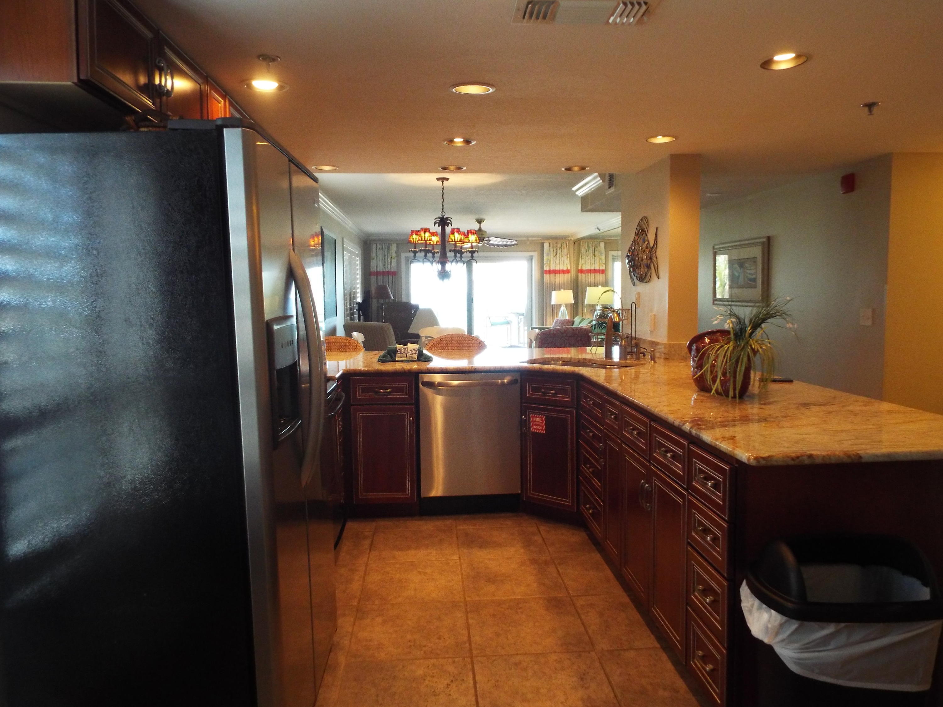DESTIN TOWERS CONDO - Residential