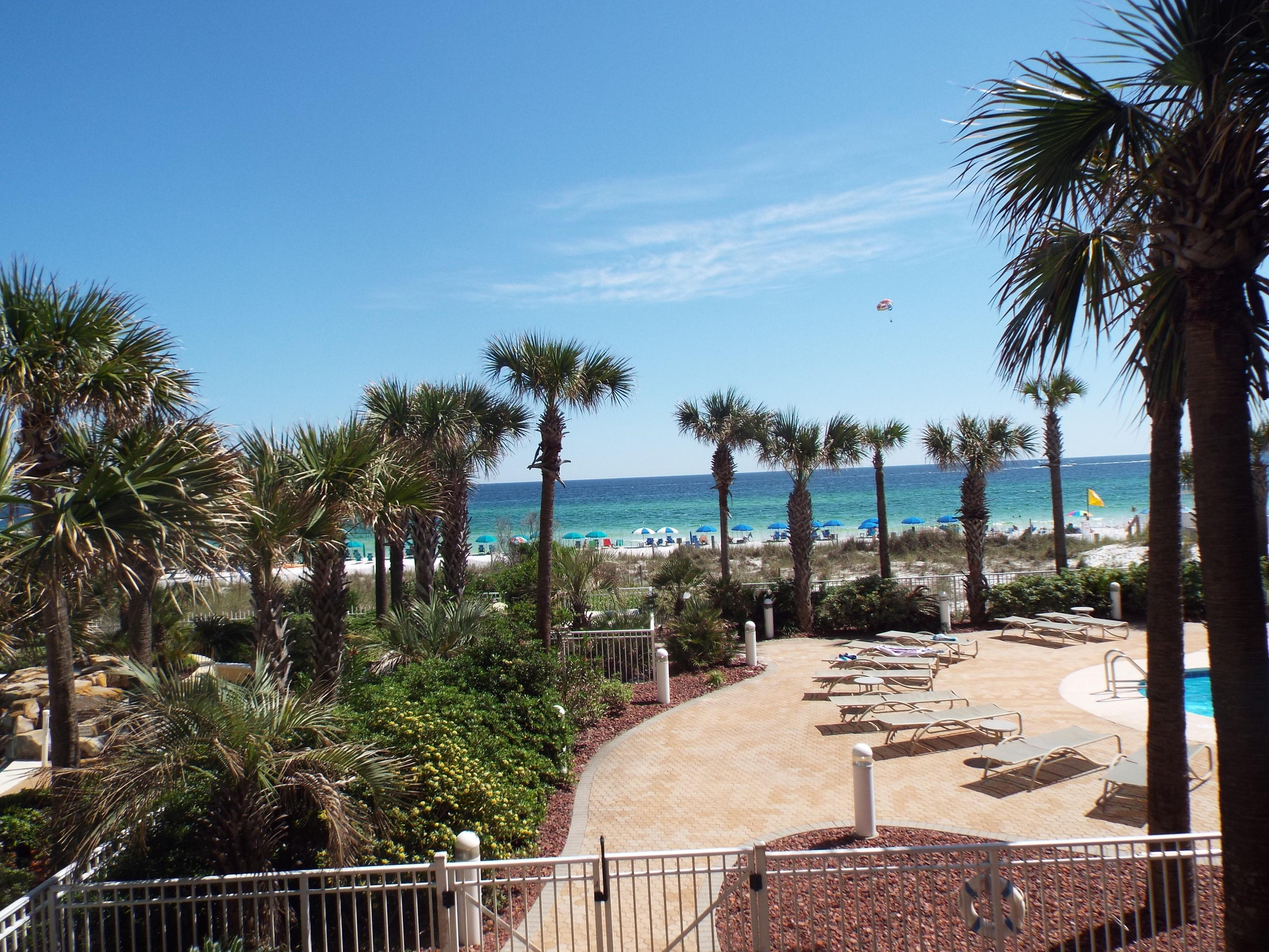 DESTIN TOWERS CONDO - Residential