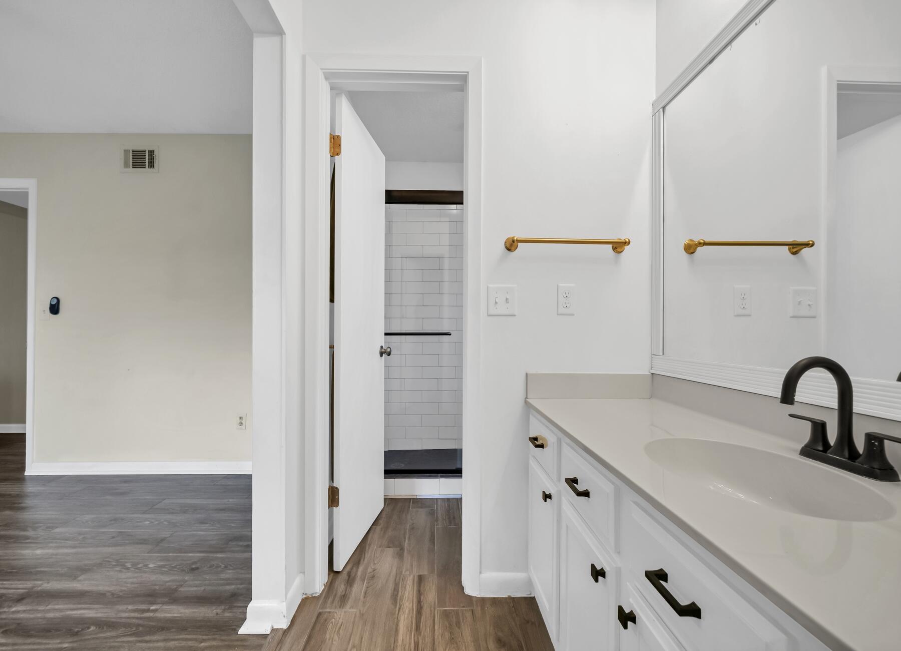 CEDAR RIDGE PH 4 - Residential Lease