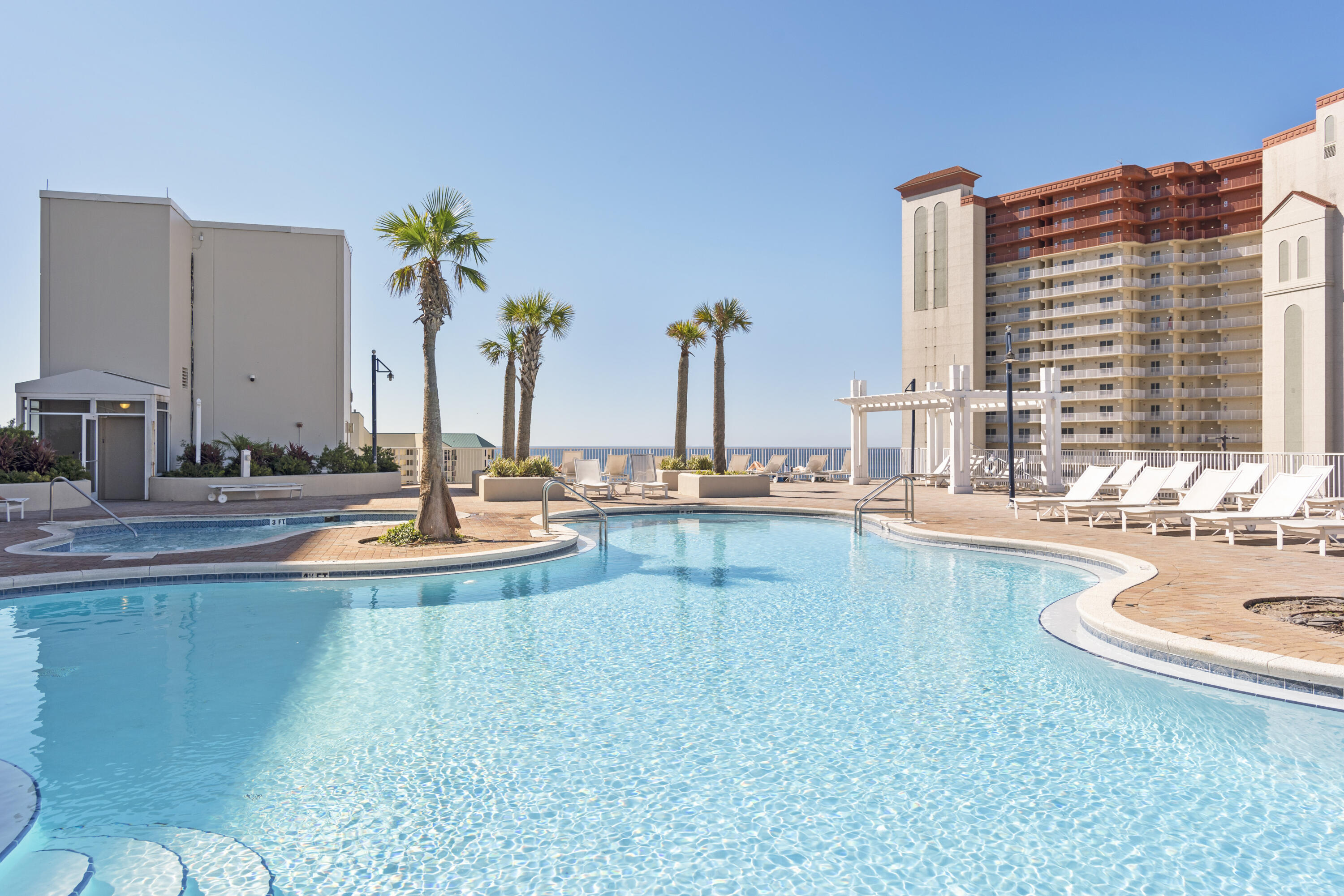 Laketown Wharf - Residential