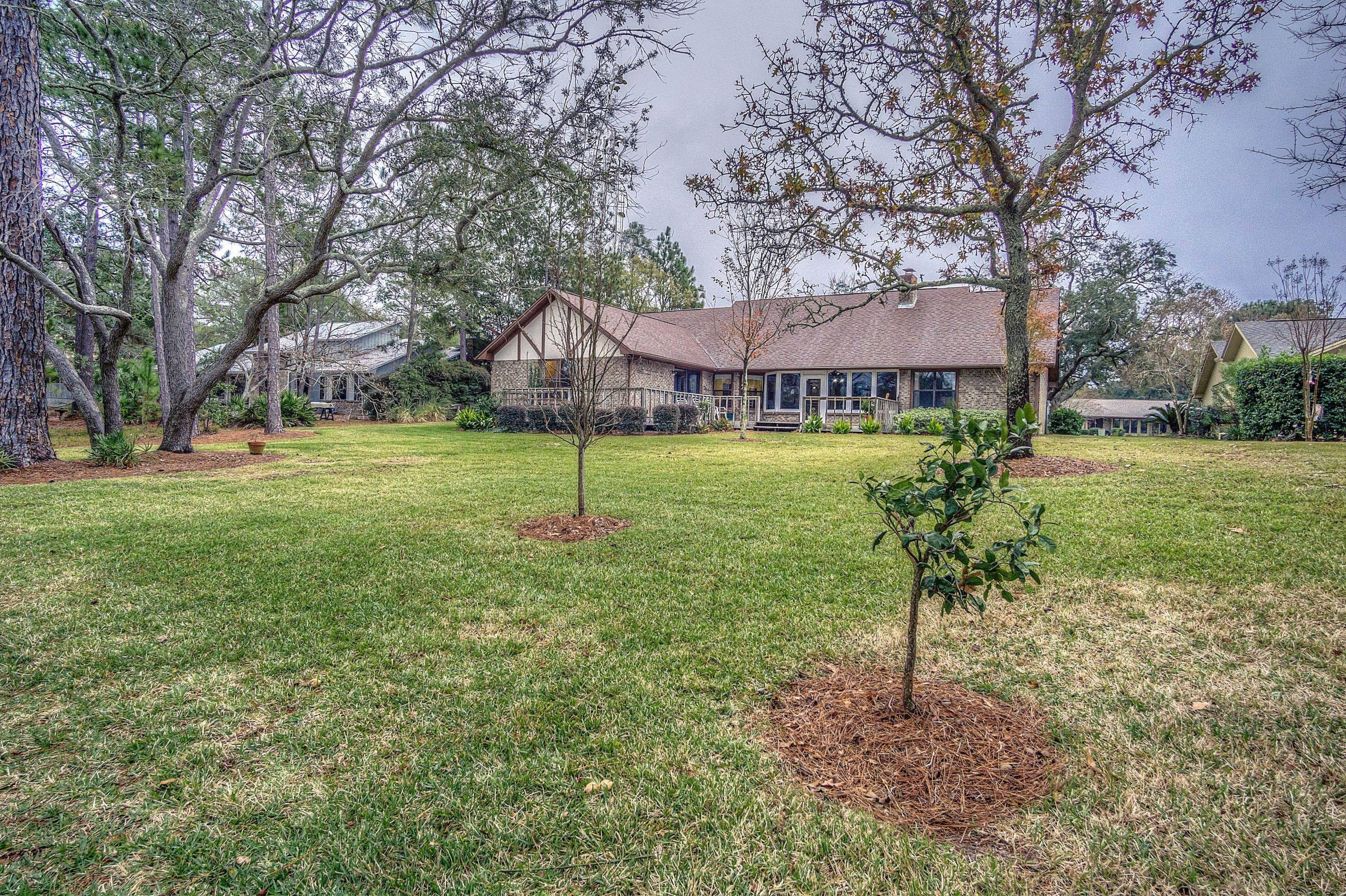 RAINTREE ESTATES - Residential