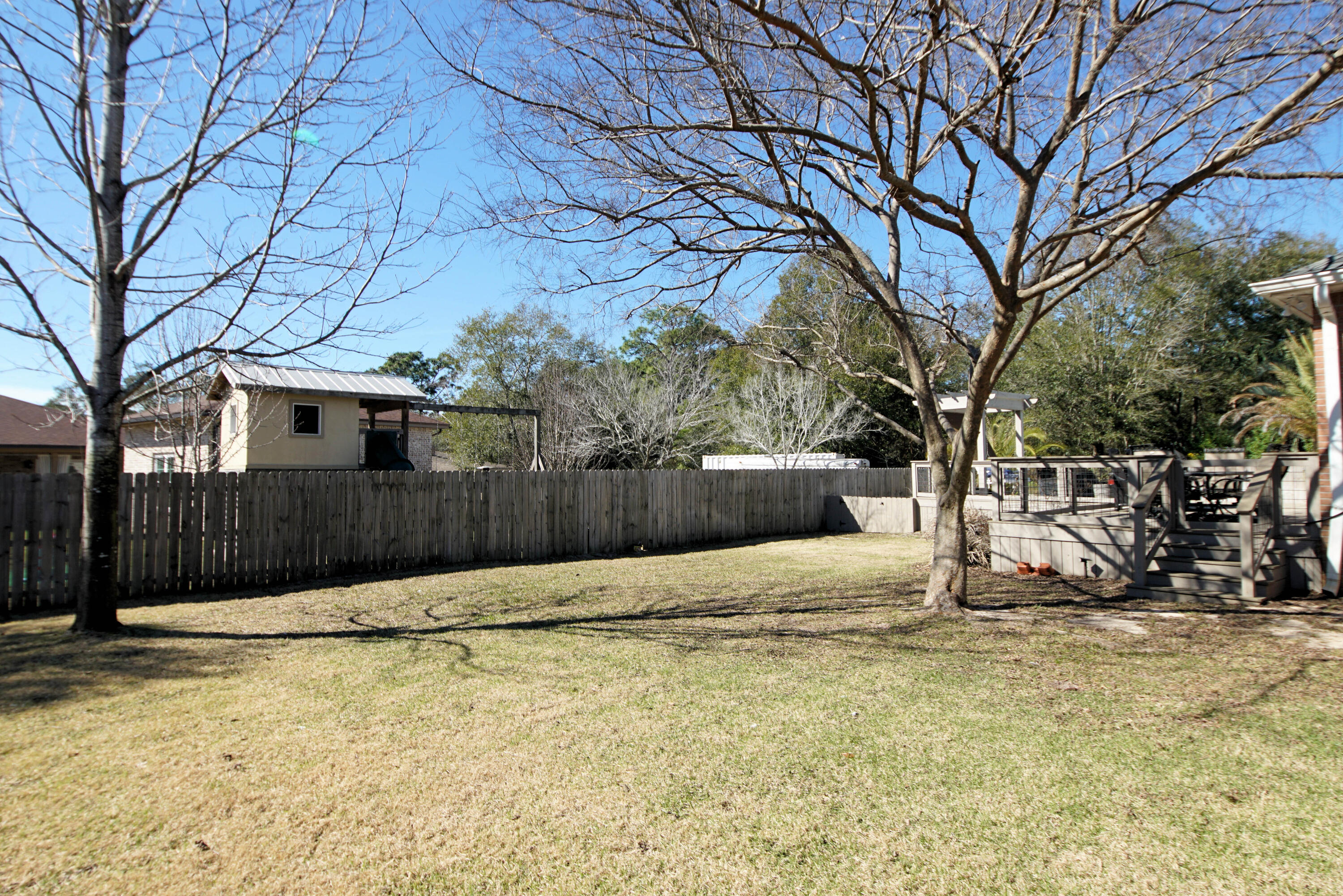 BRISTOL VILLAGE RAINTREE ESTATES - Residential