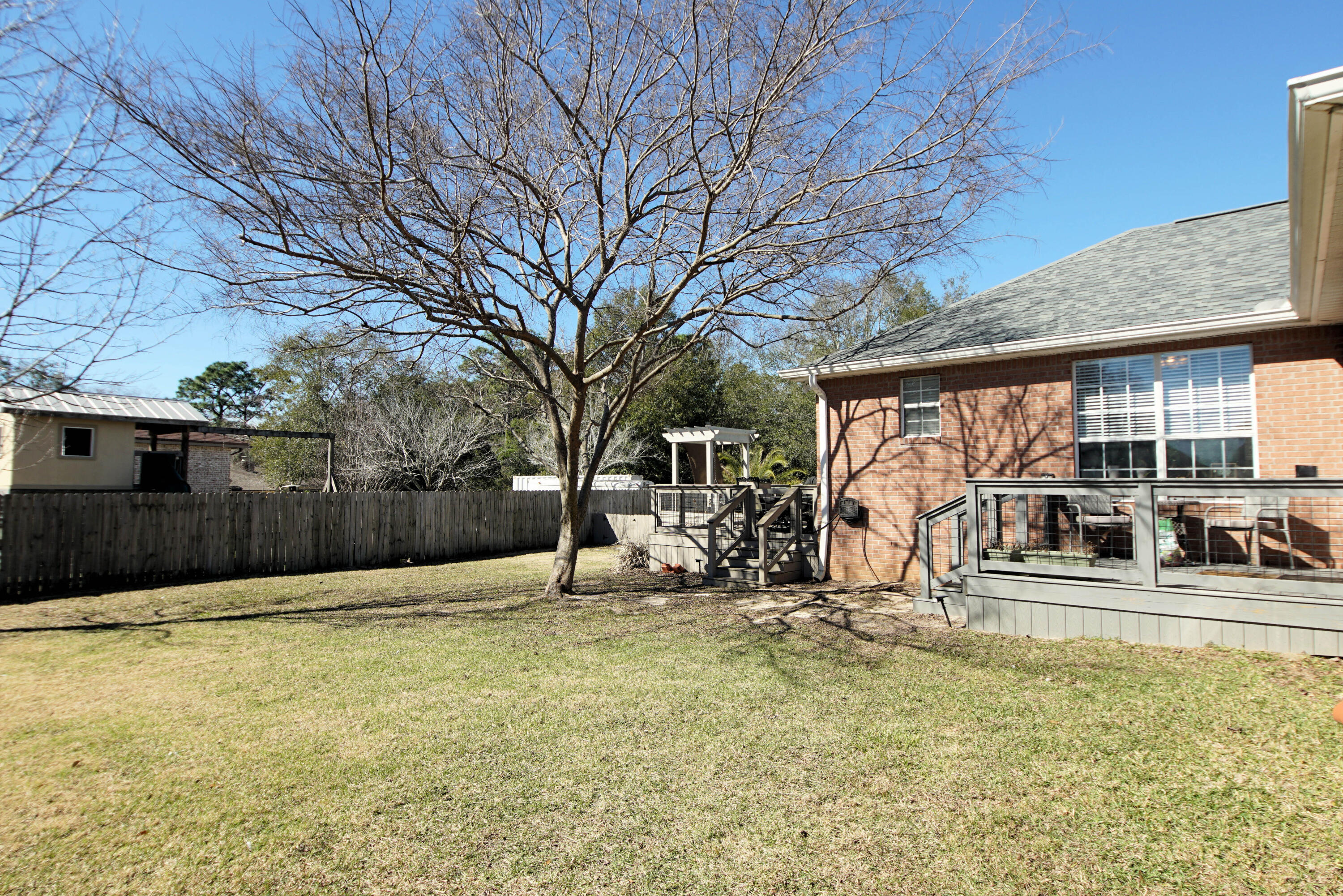 BRISTOL VILLAGE RAINTREE ESTATES - Residential