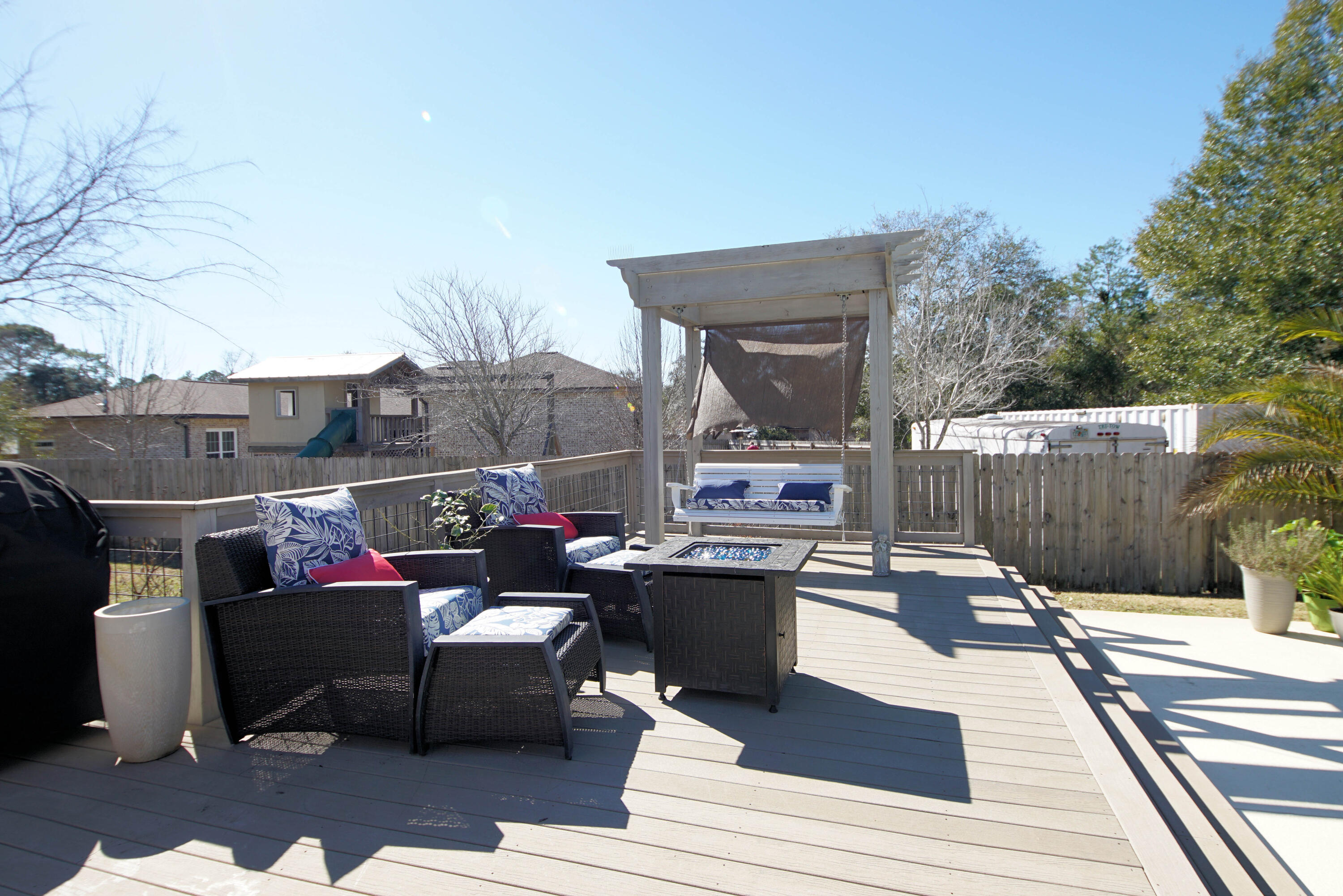 BRISTOL VILLAGE RAINTREE ESTATES - Residential