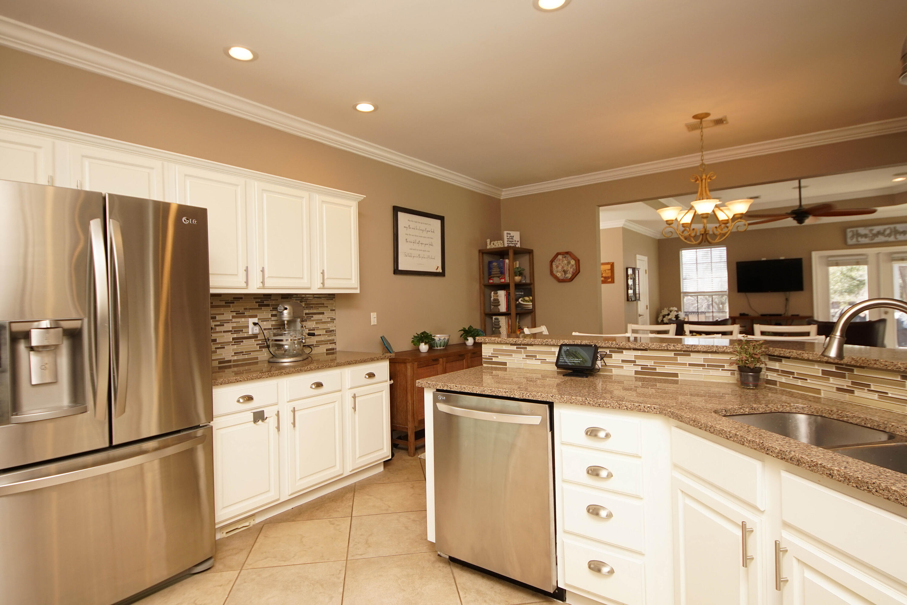 BRISTOL VILLAGE RAINTREE ESTATES - Residential