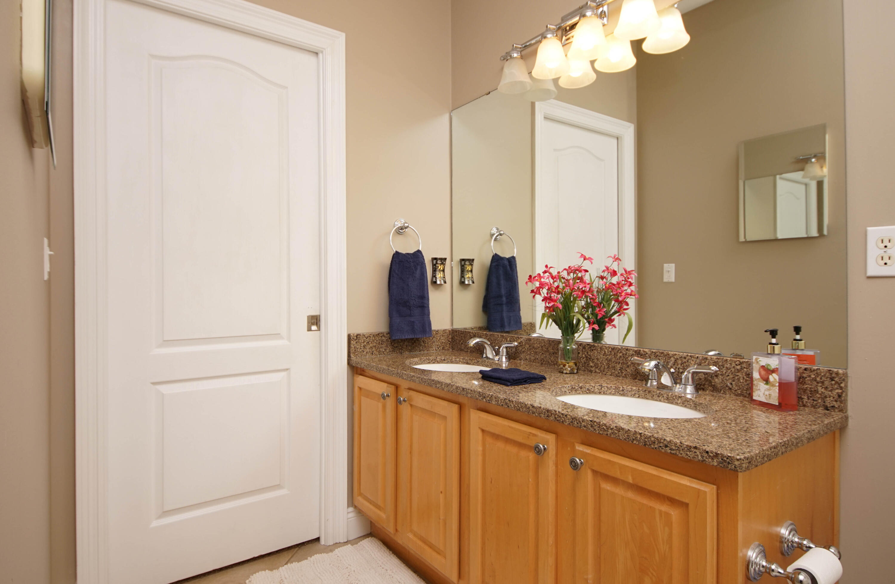 BRISTOL VILLAGE RAINTREE ESTATES - Residential