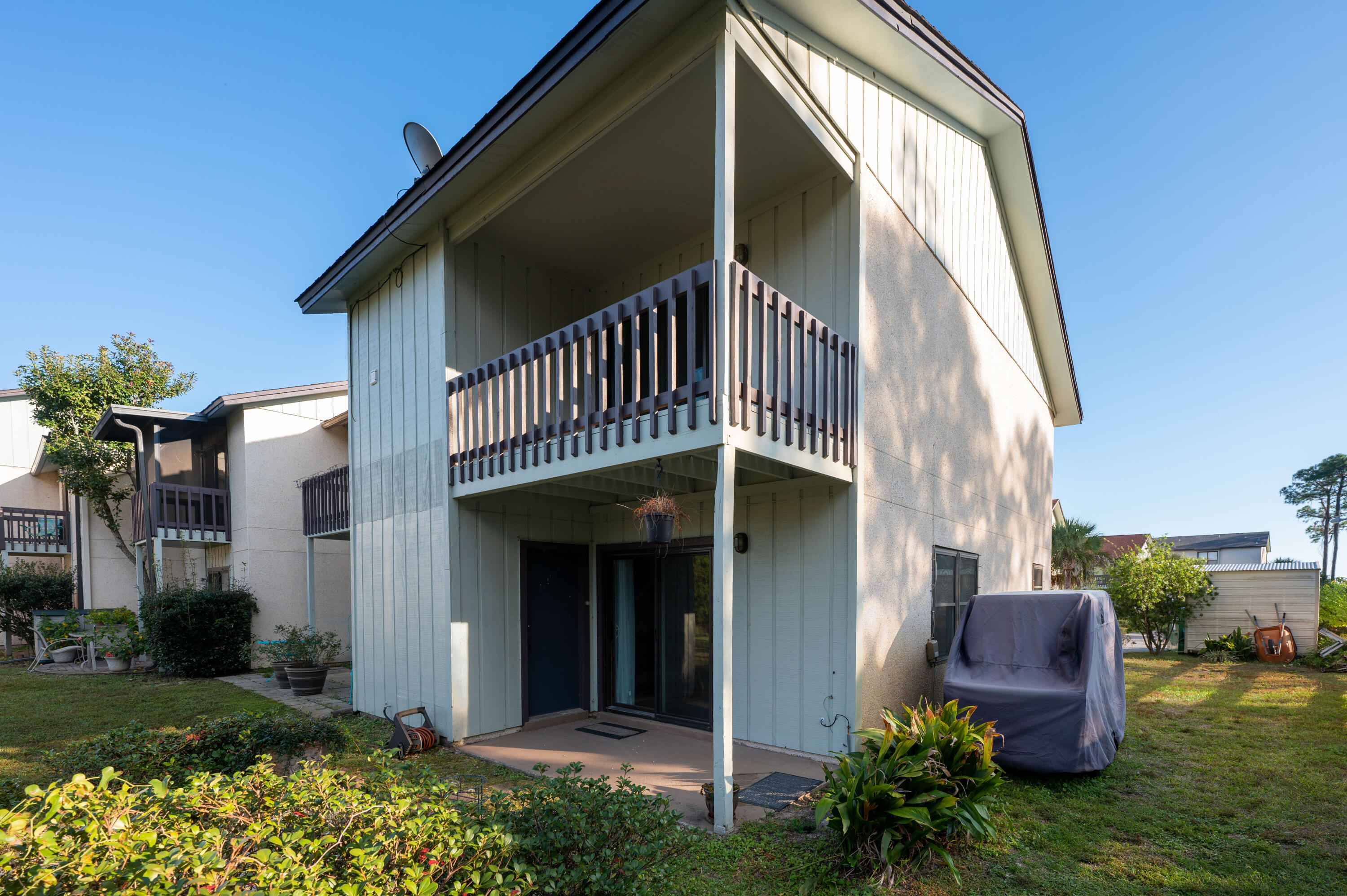 LA MAR WEST T/H PH 2 - Residential